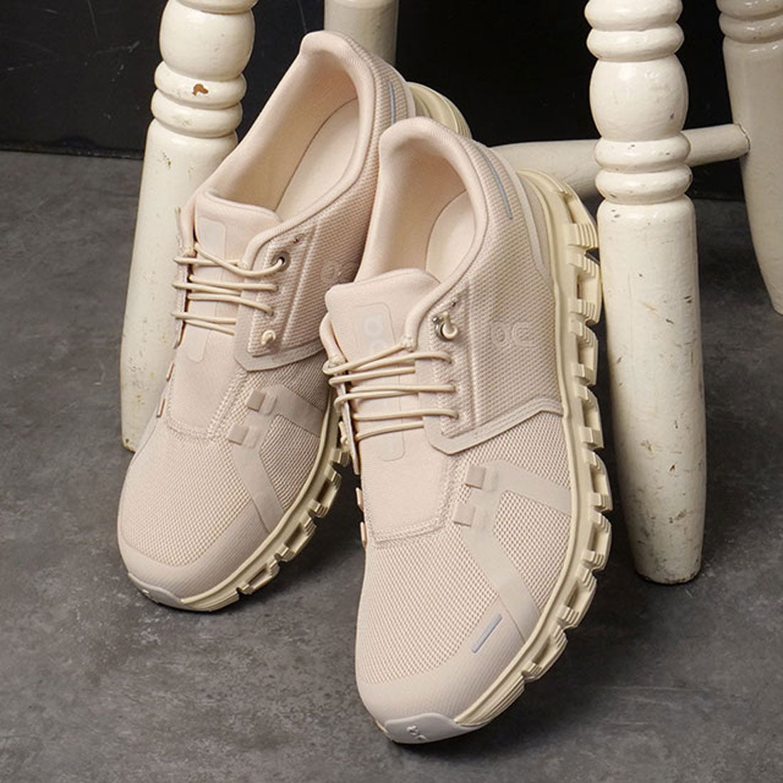オン On Cloud 6 Sand/Sand [3WF10064653] （Sand/Sand） Sand/Sand