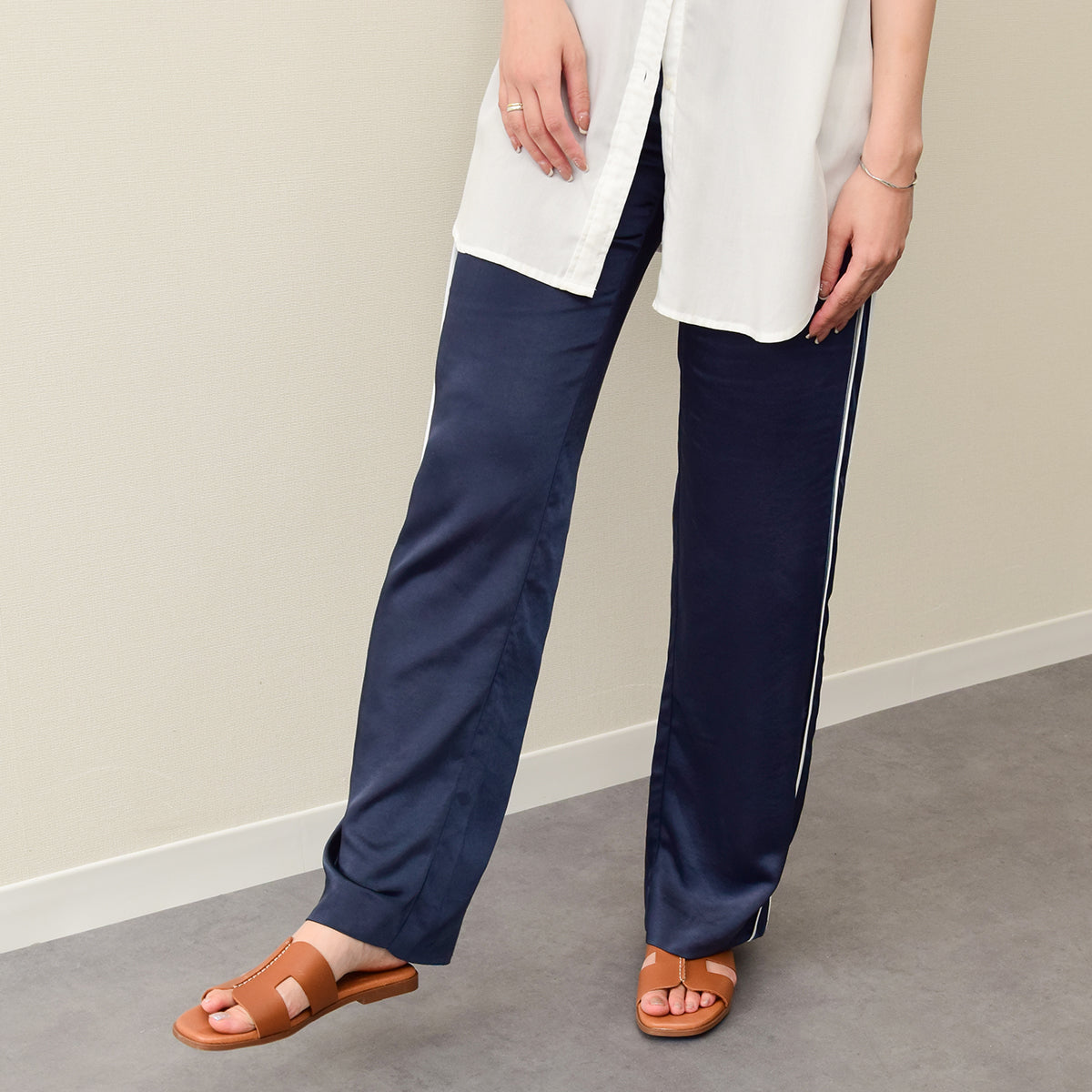 オー マイ サンダルズ Oh my Sandals スクエアトウフラットレザーサンダル （ブラウン） ブラウン