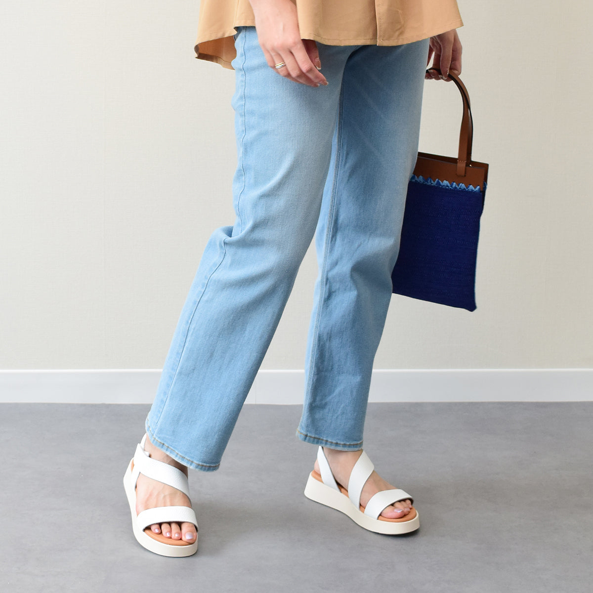 オー マイ サンダルズ Oh my Sandals クッションインソール厚底サンダル （ホワイト） ホワイト