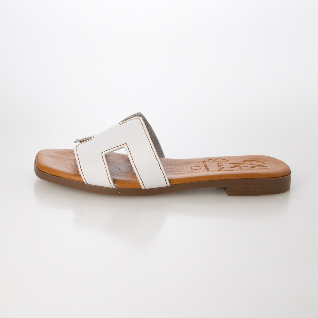 オー マイ サンダルズ Oh my Sandals スクエアトウフラットレザーサンダル （BLANCO） BLANCO