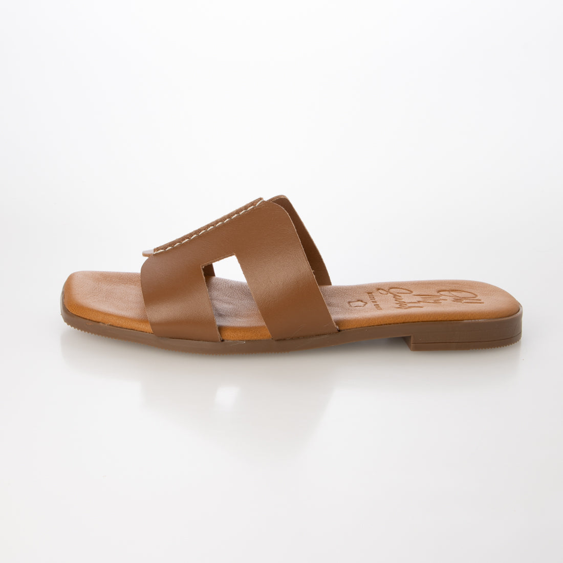 オー マイ サンダルズ Oh my Sandals スクエアトウフラットレザーサンダル （ROBLE） ROBLE