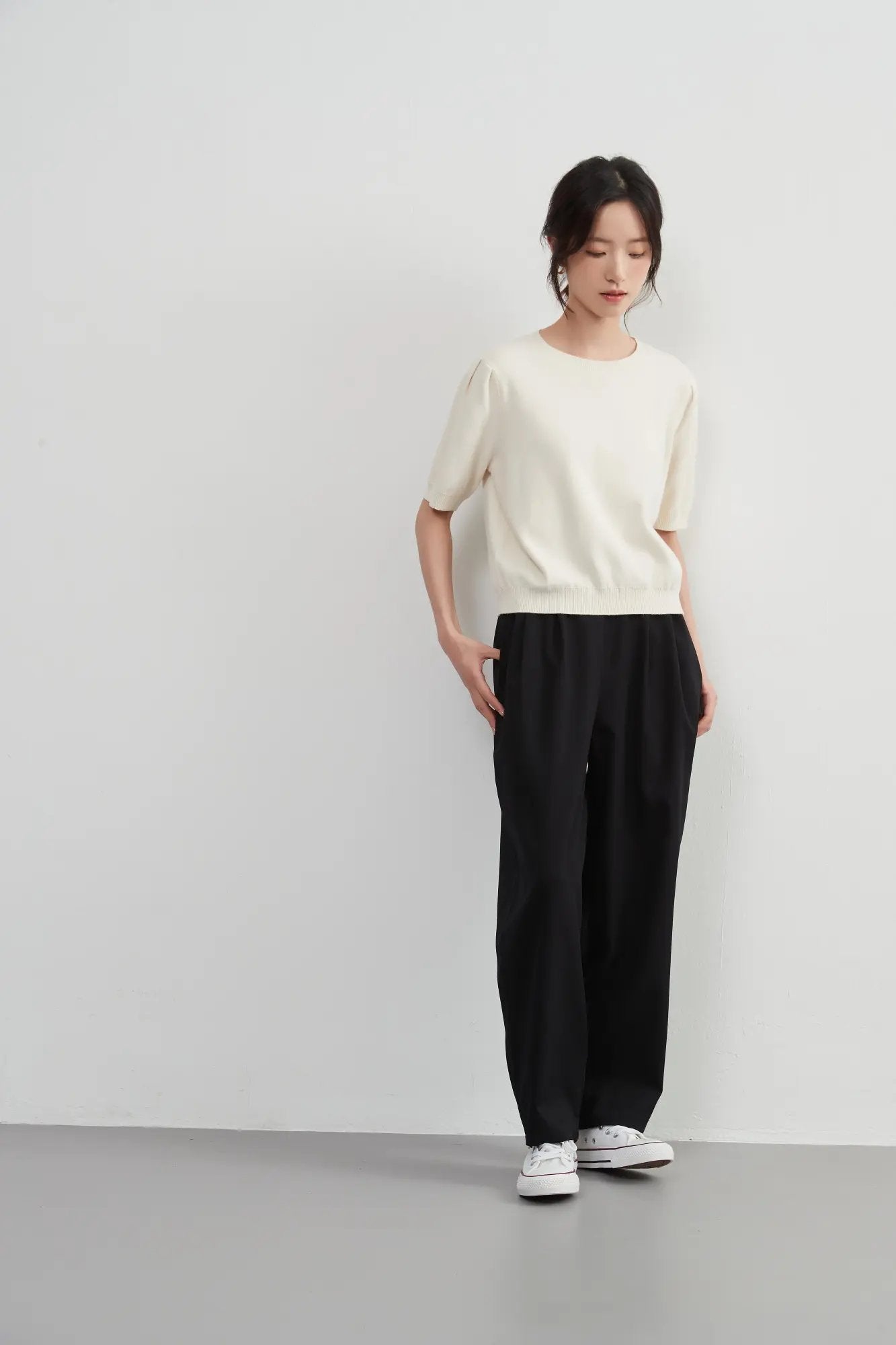 On One's Own Elegant Adult Cable Loose Silhouette Slacks - Easy to Wear with Elastic Waist - Office Casual Beautiful Leg Pants