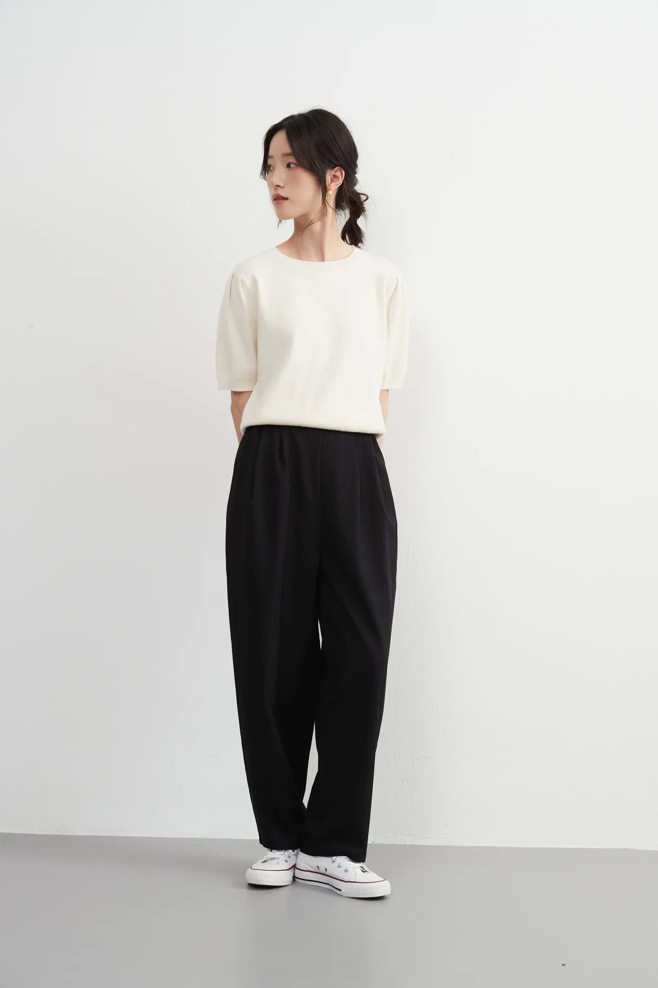 On One's Own Elegant Adult Cable Loose Silhouette Slacks - Easy to Wear with Elastic Waist - Office Casual Beautiful Leg Pants
