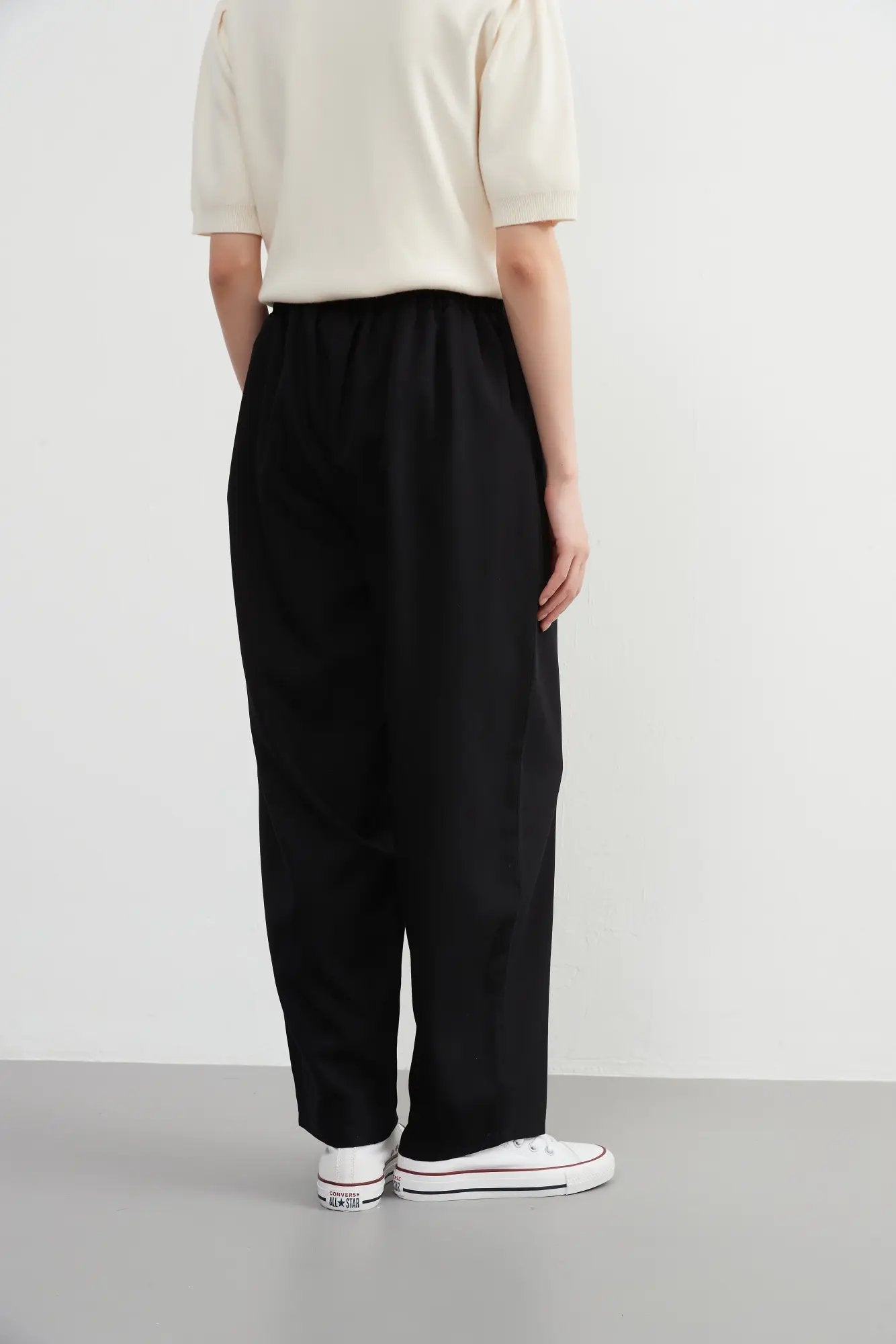 On One's Own Elegant Adult Cable Loose Silhouette Slacks - Easy to Wear with Elastic Waist - Office Casual Beautiful Leg Pants