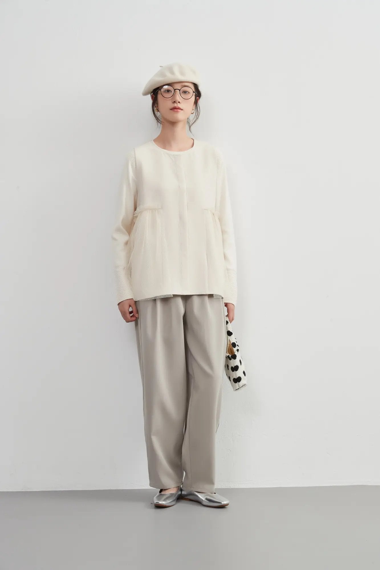 On One's Own Elegant Adult Cable Loose Silhouette Slacks - Easy to Wear with Elastic Waist - Office Casual Beautiful Leg Pants