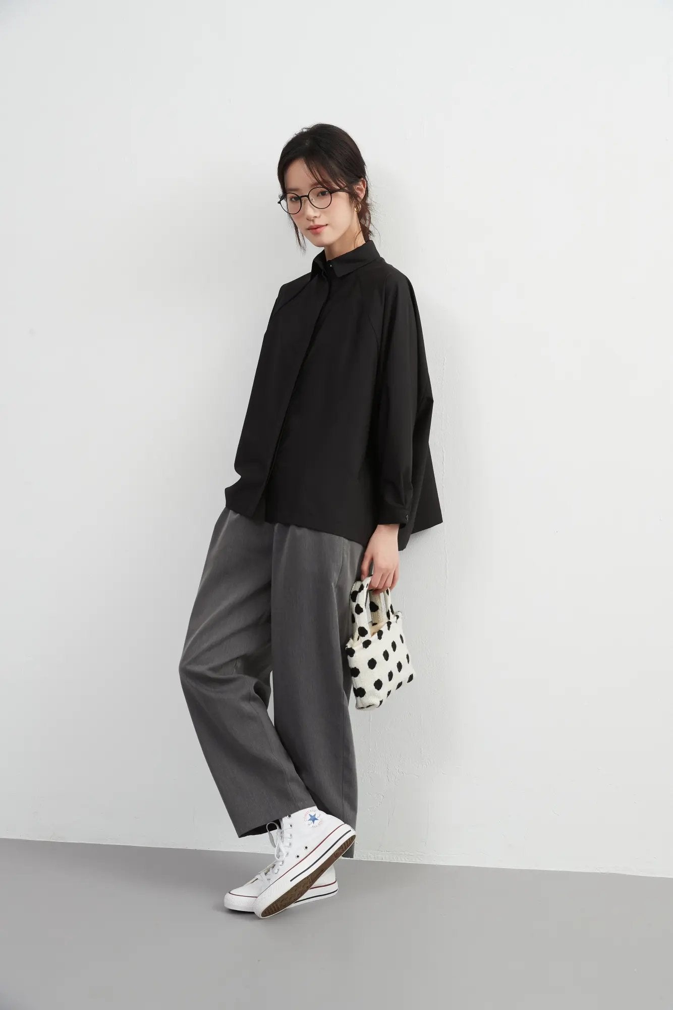 On One's Own Elegant Adult Cable Loose Silhouette Slacks - Easy to Wear with Elastic Waist - Office Casual Beautiful Leg Pants
