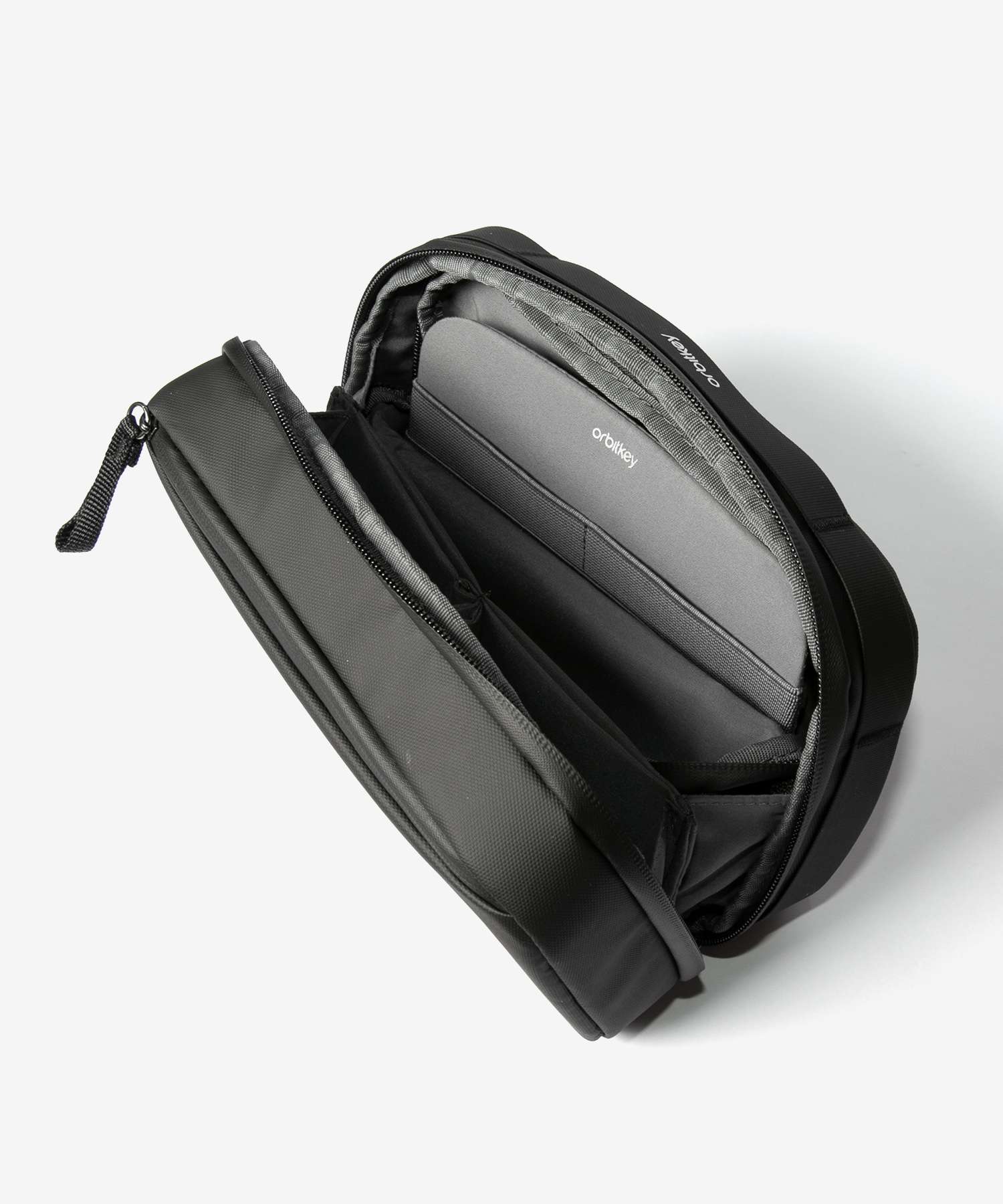 オービットキー Orbitkey オービットキー Orbitkey 2-in-1 Tech Pouch テックポーチ WTP1 BLK-109 WTP1 TER-109 ポーチ （ブラック） ブラック
