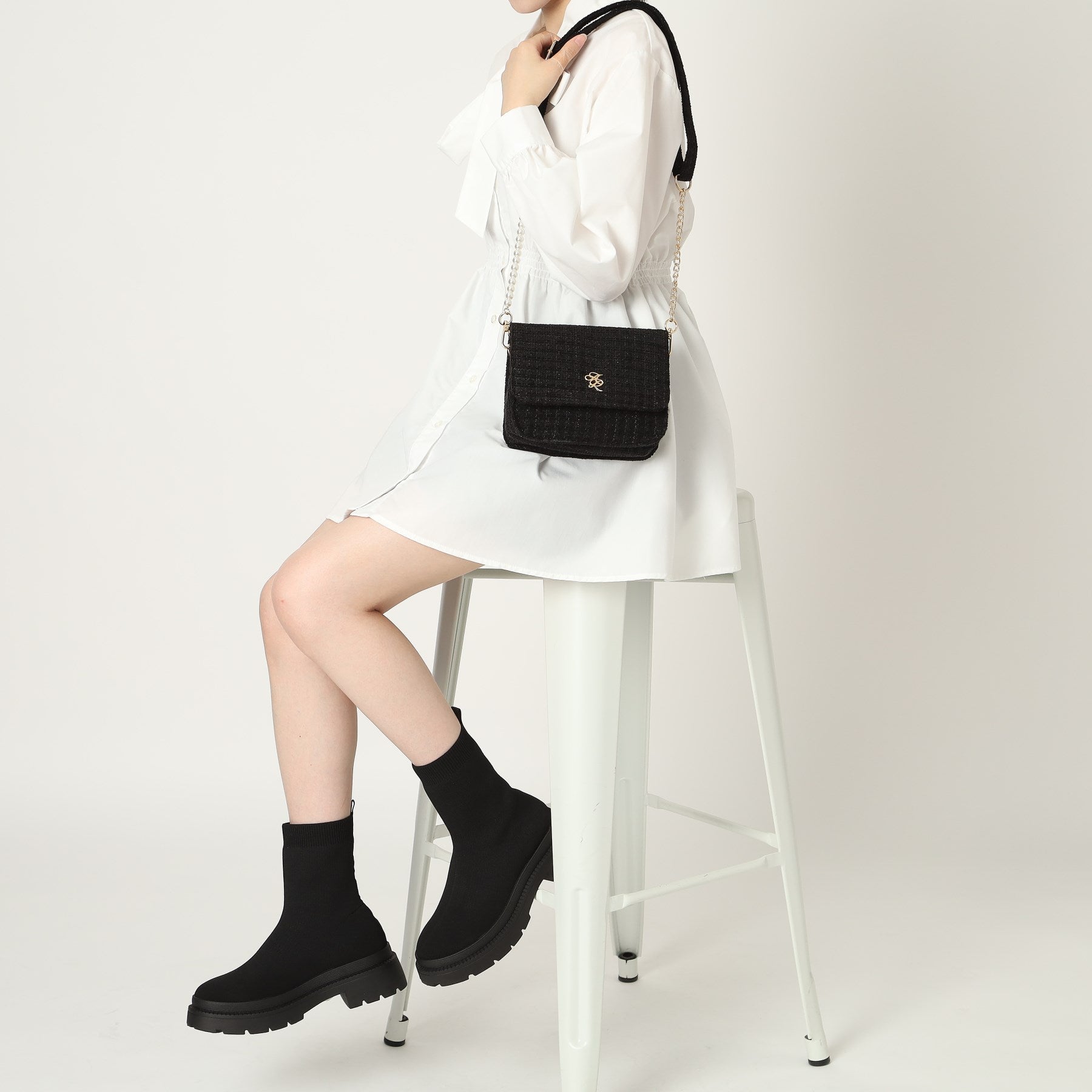 オーバータッシェ Ober Tashe フェイクパール×チェーンベルト ミニショルダー
