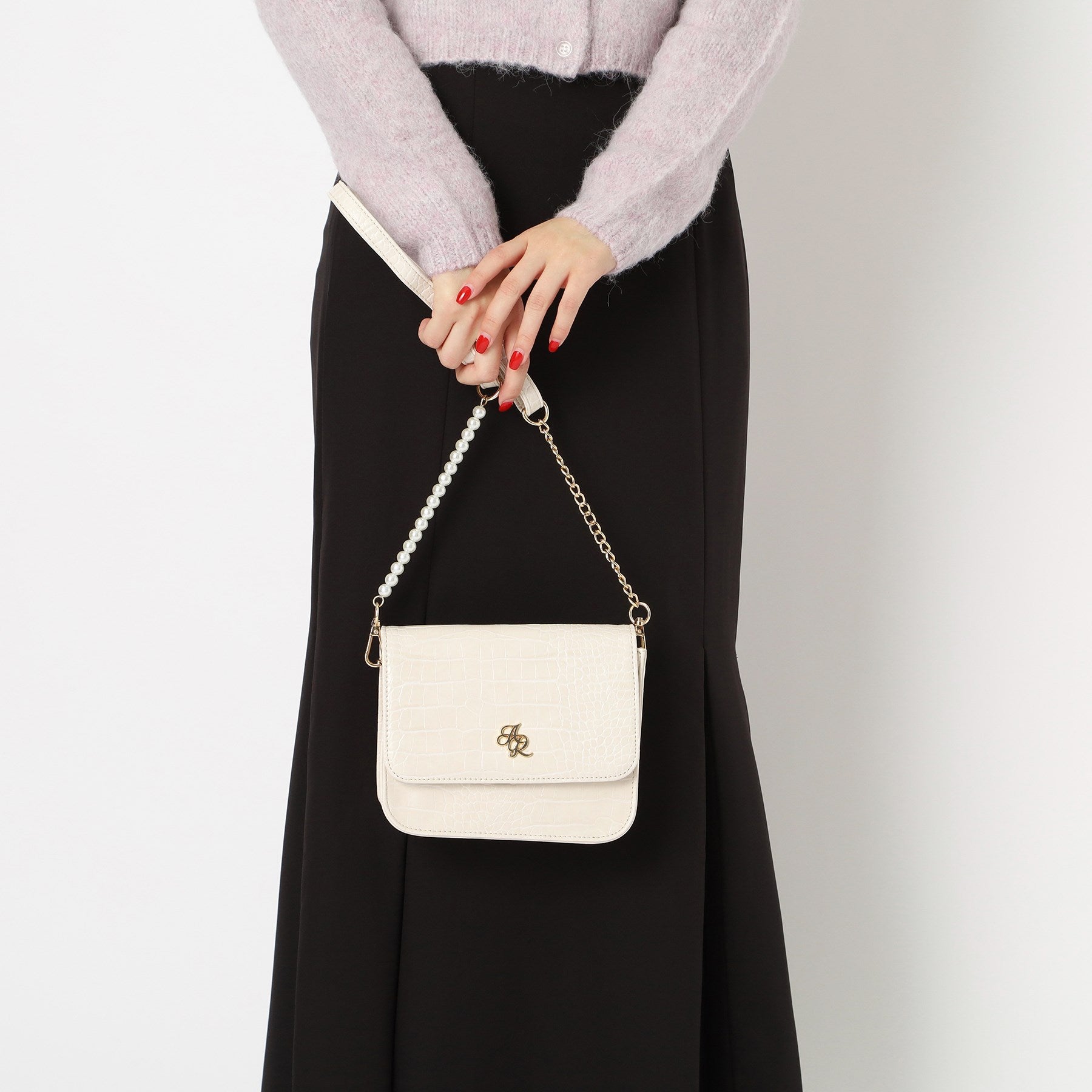 オーバータッシェ Ober Tashe フェイクパール×チェーンベルト ミニショルダー
