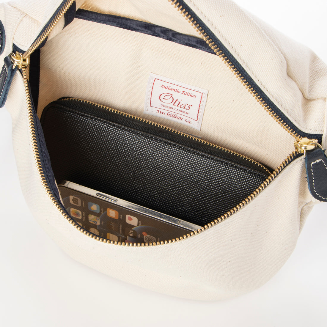 オティアス Otias 日本製8号帆布×シュリンクレザーウエストバッグ