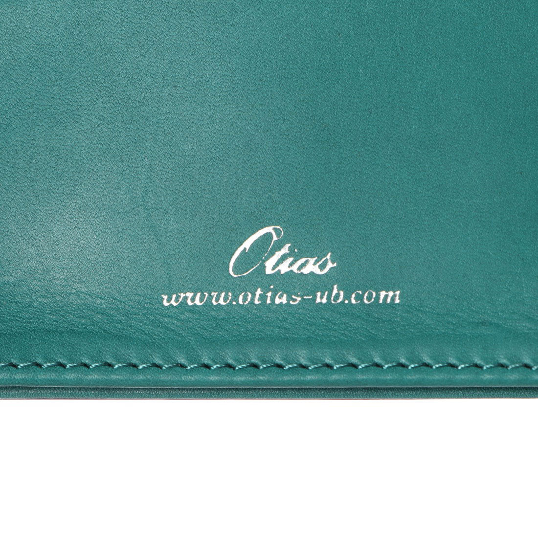 ＜Long-selling＞ Otias Cordovan-like cowhide bicolor card case