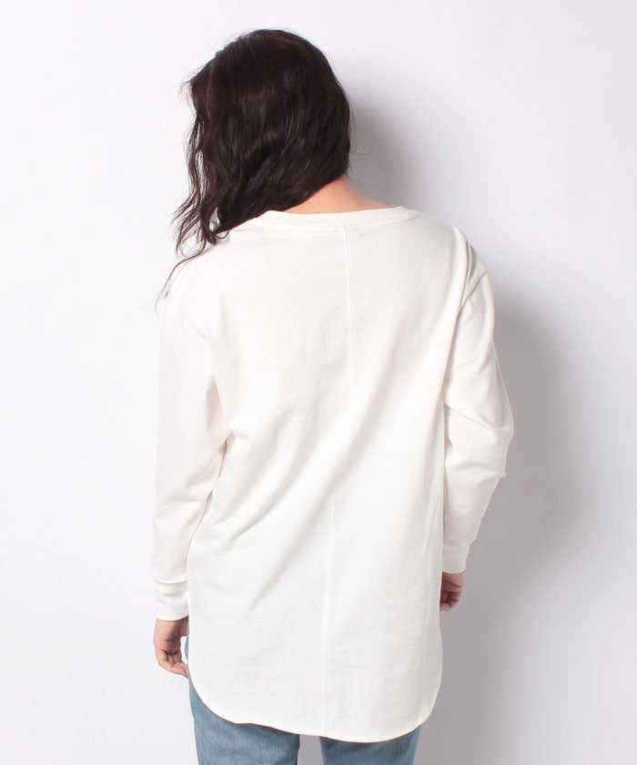 long-sleeve T-shirt