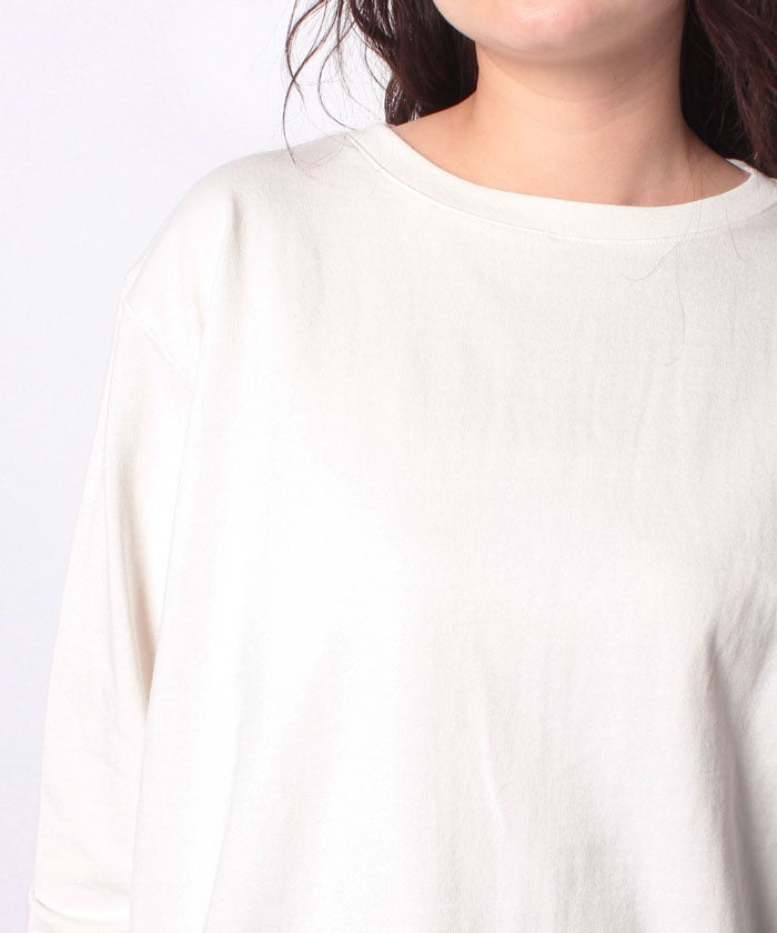 long-sleeve T-shirt