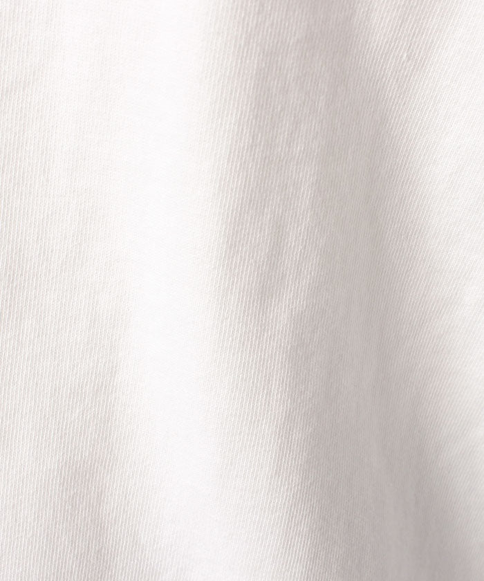 long-sleeve T-shirt