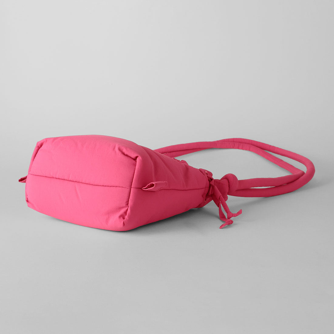 オレンド OLEND ショルダーバッグ マイクロオナ ソフトバッグ ピンク 3WAY 軽量 MICRO ONA SOFT BAG PINK （ピンク） ピンク