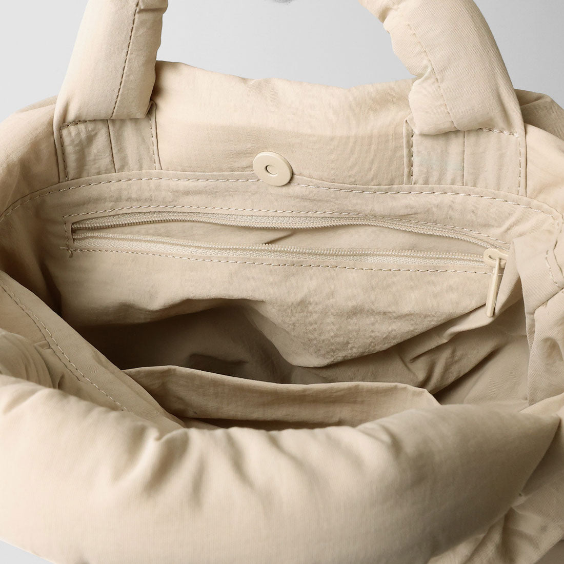 オレンド OLEND ショルダーバッグ ミニオナ ソフトバッグ サンド 2WAY 軽量 MINIONA SOFT BAG SAND （サンド） サンド