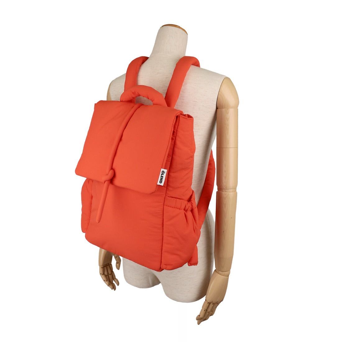オレンド OLEND リュックサック パデッド ホールデン バックパック コーラル 軽量 PADDED HOLDEN BACKPACK CORAL （コーラル） コーラル