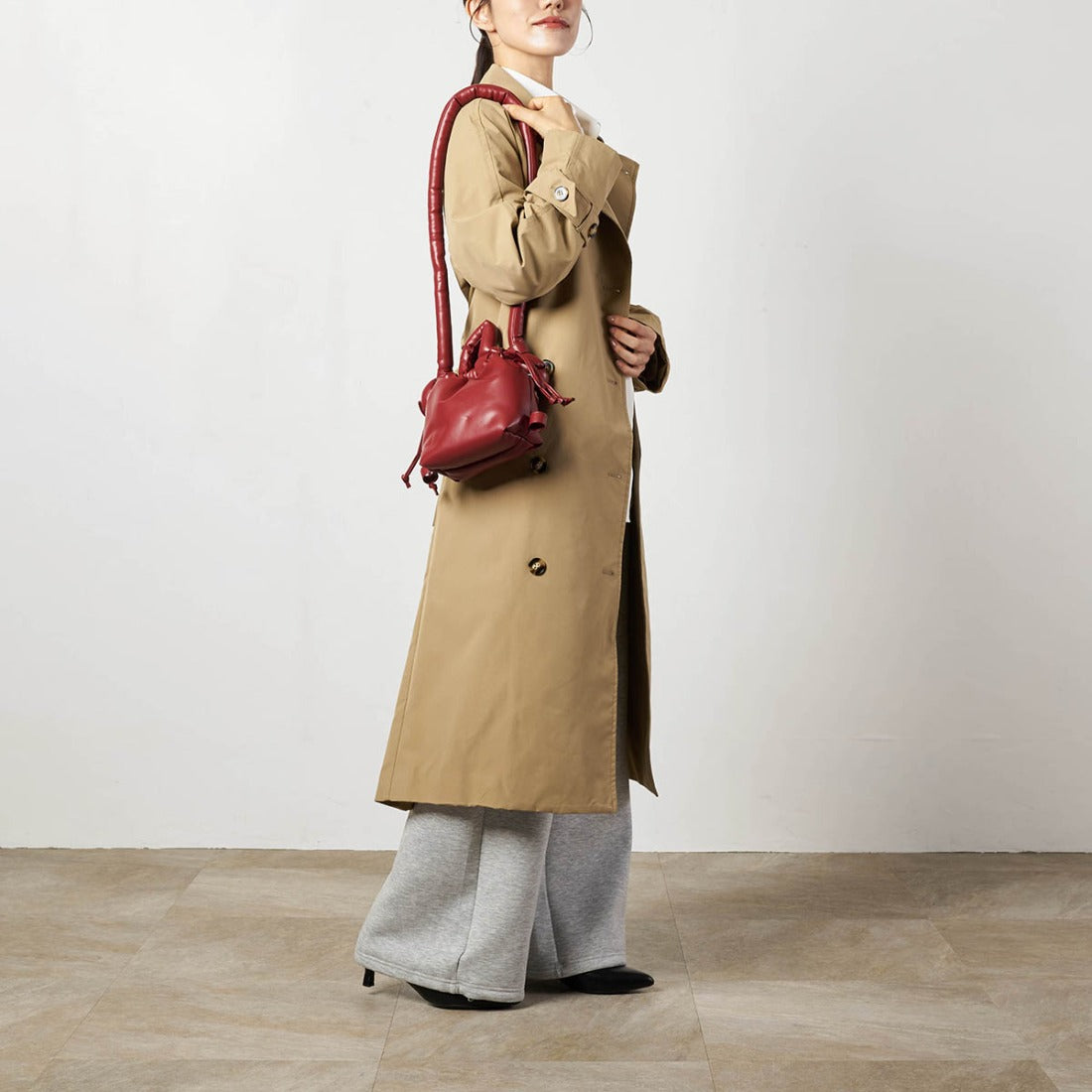 オレンド OLEND ショルダーバッグ マイクロオナ ヴィーガンレザー チェリーレッド 2WAY MICRO ONA VEGAN LEATHER CHERRY （チェリーレッド） チェリーレッド