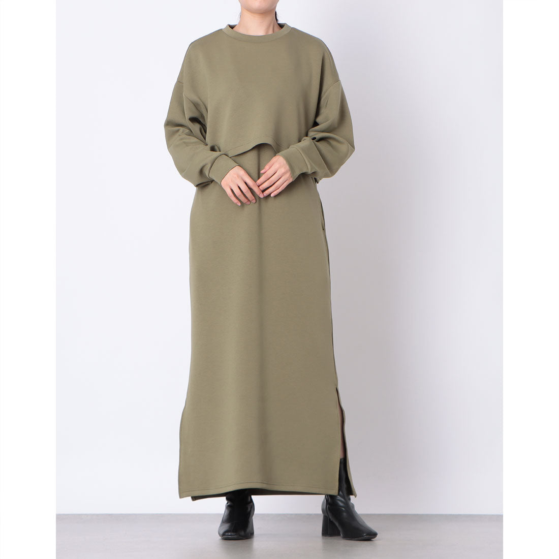 オムネス OMNES ダンボールニット ショートプルオーバー Vネックジャンスカセット （カーキ） カーキ