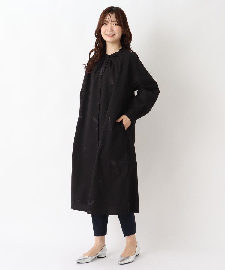 ワンズテラス one'sterrace ◆刺繍ワンピース （ブルー(993)） ブルー(993)