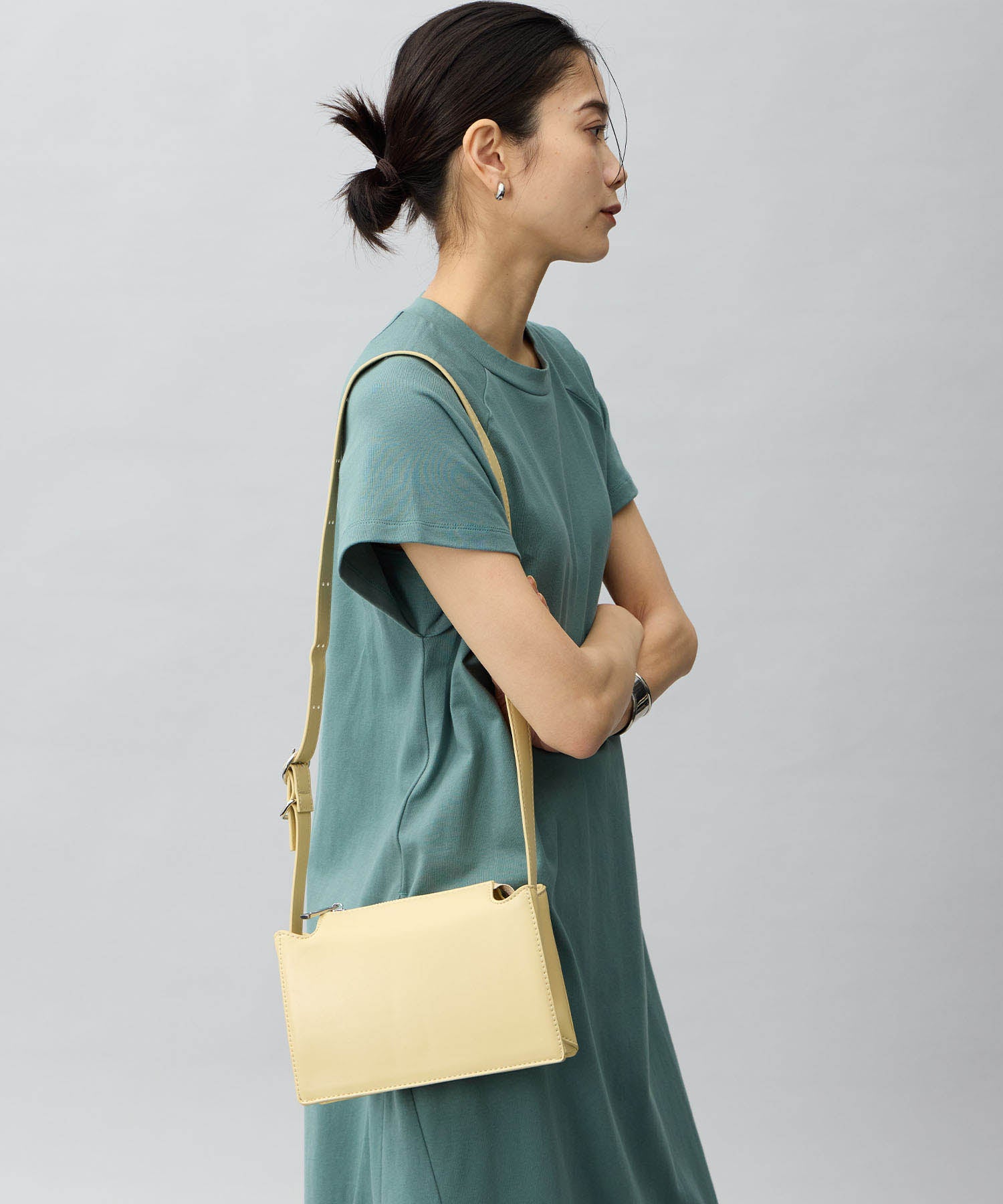 ワンズトゥルー ONE'S TRUE 合皮ミニショルダーBAG （イエロー） イエロー