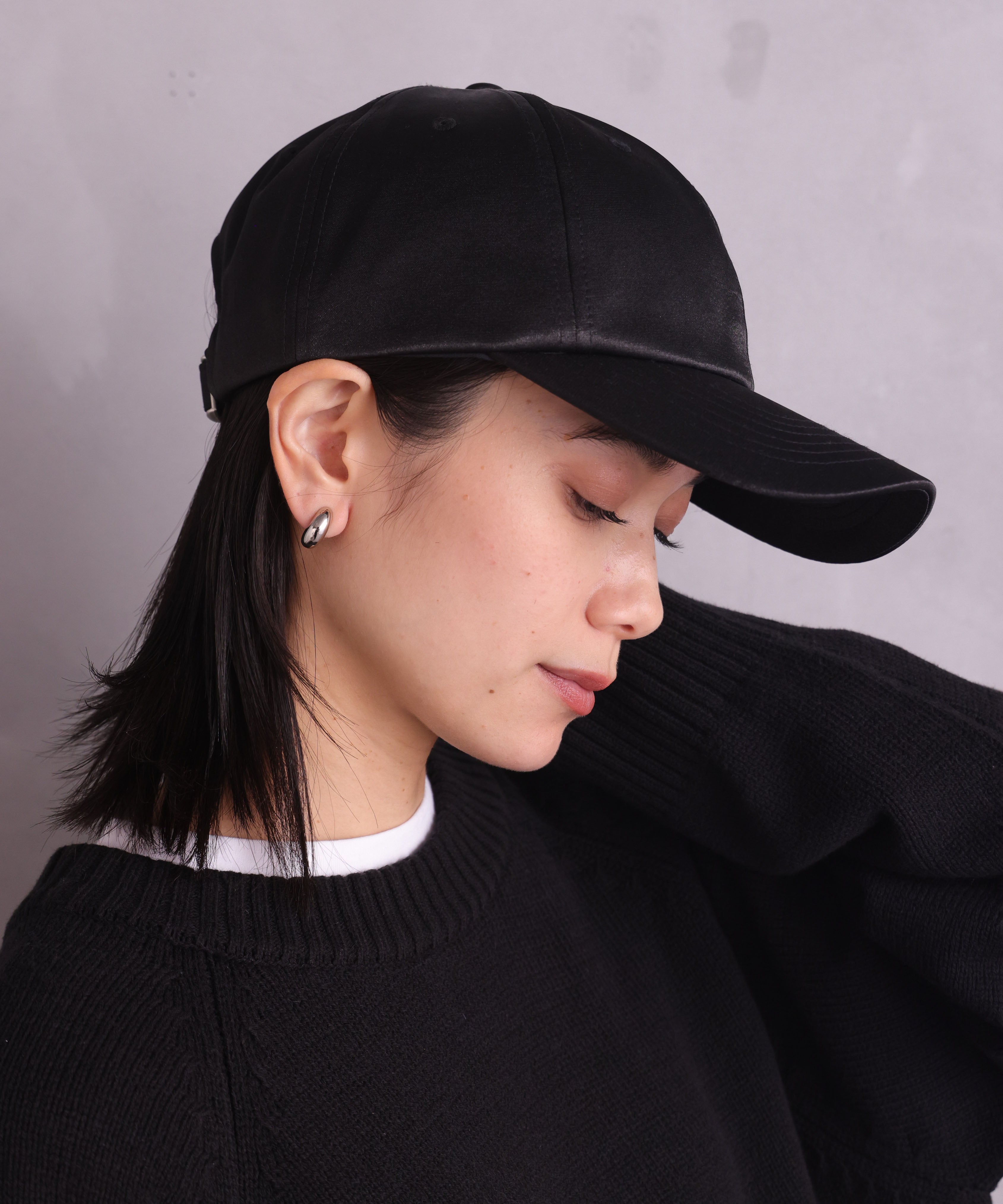 ONE'S TRUE Satin Cap