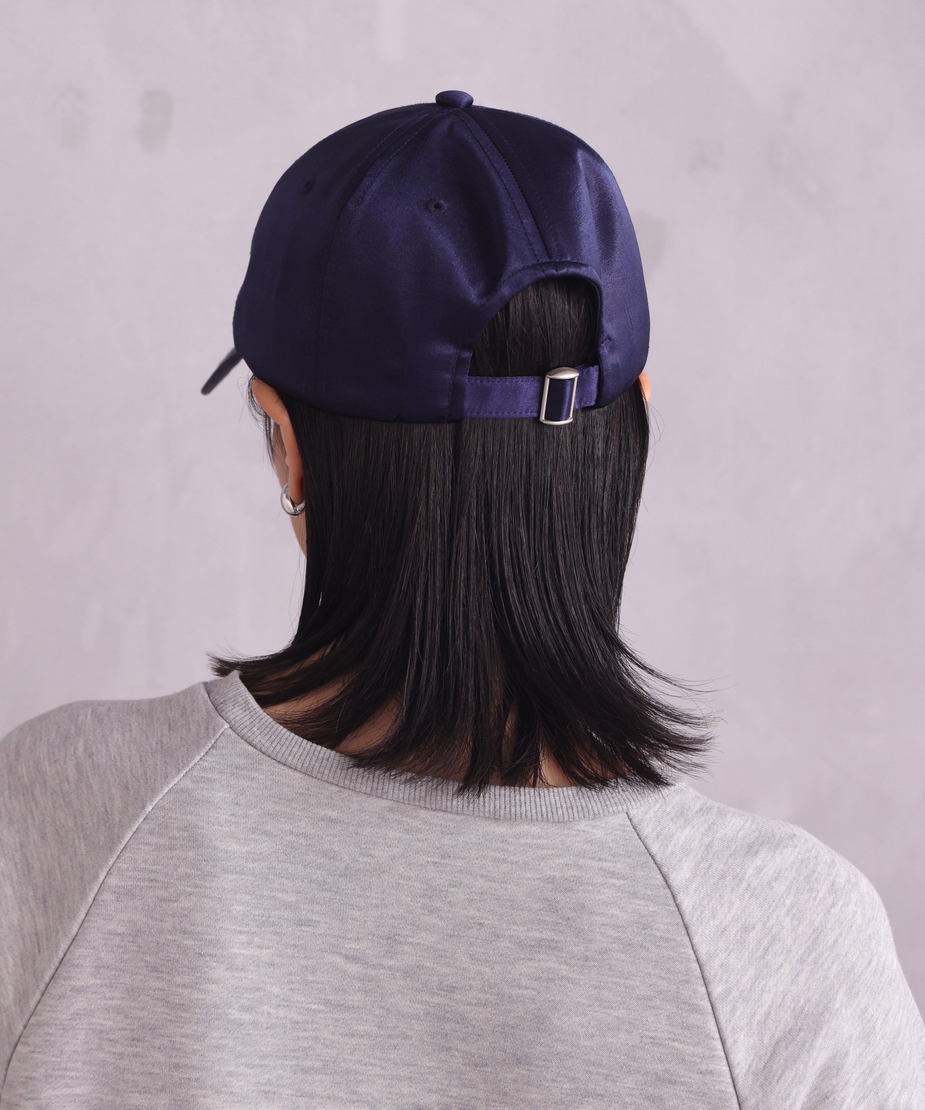 ONE'S TRUE Satin Cap