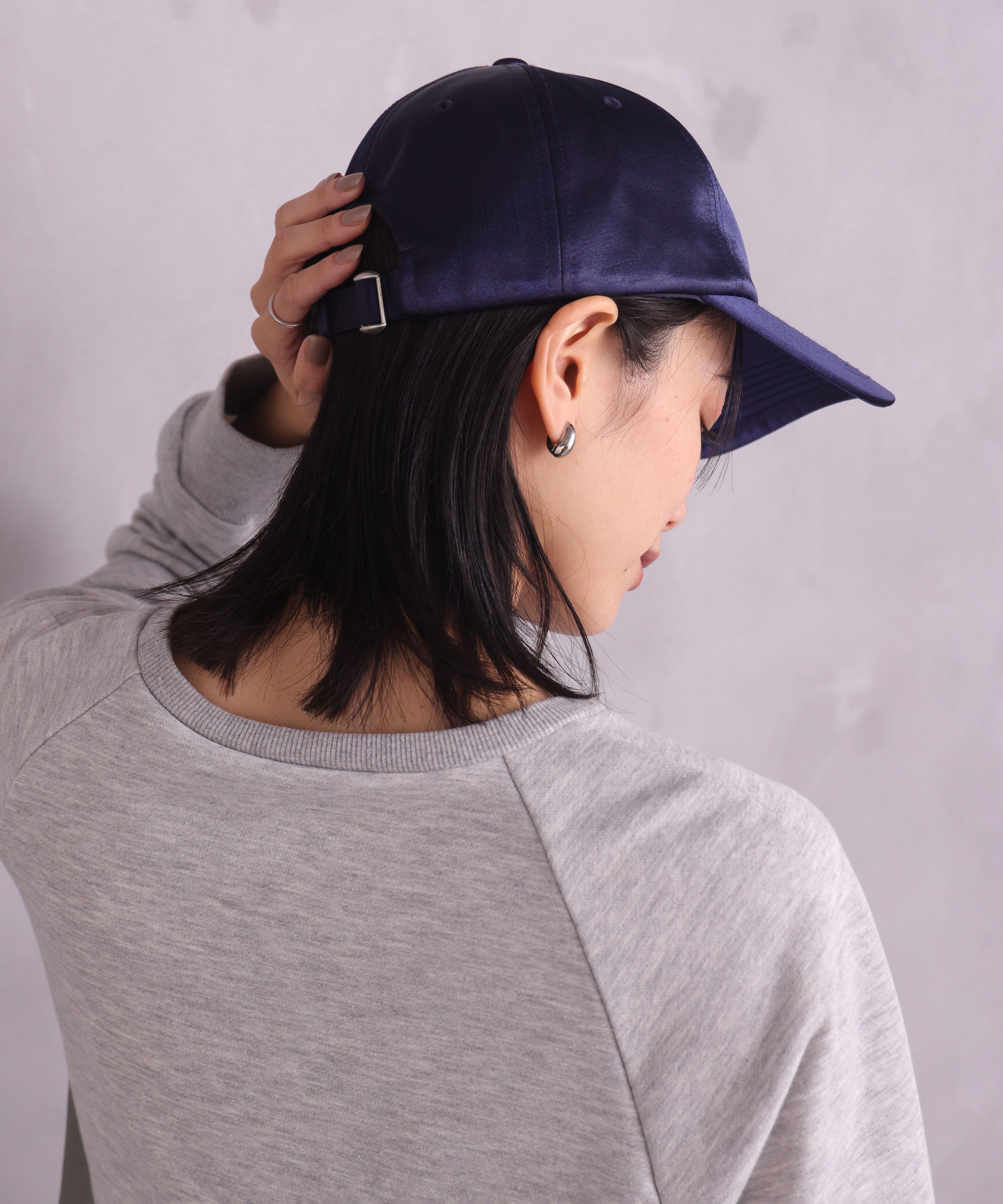 ONE'S TRUE Satin Cap