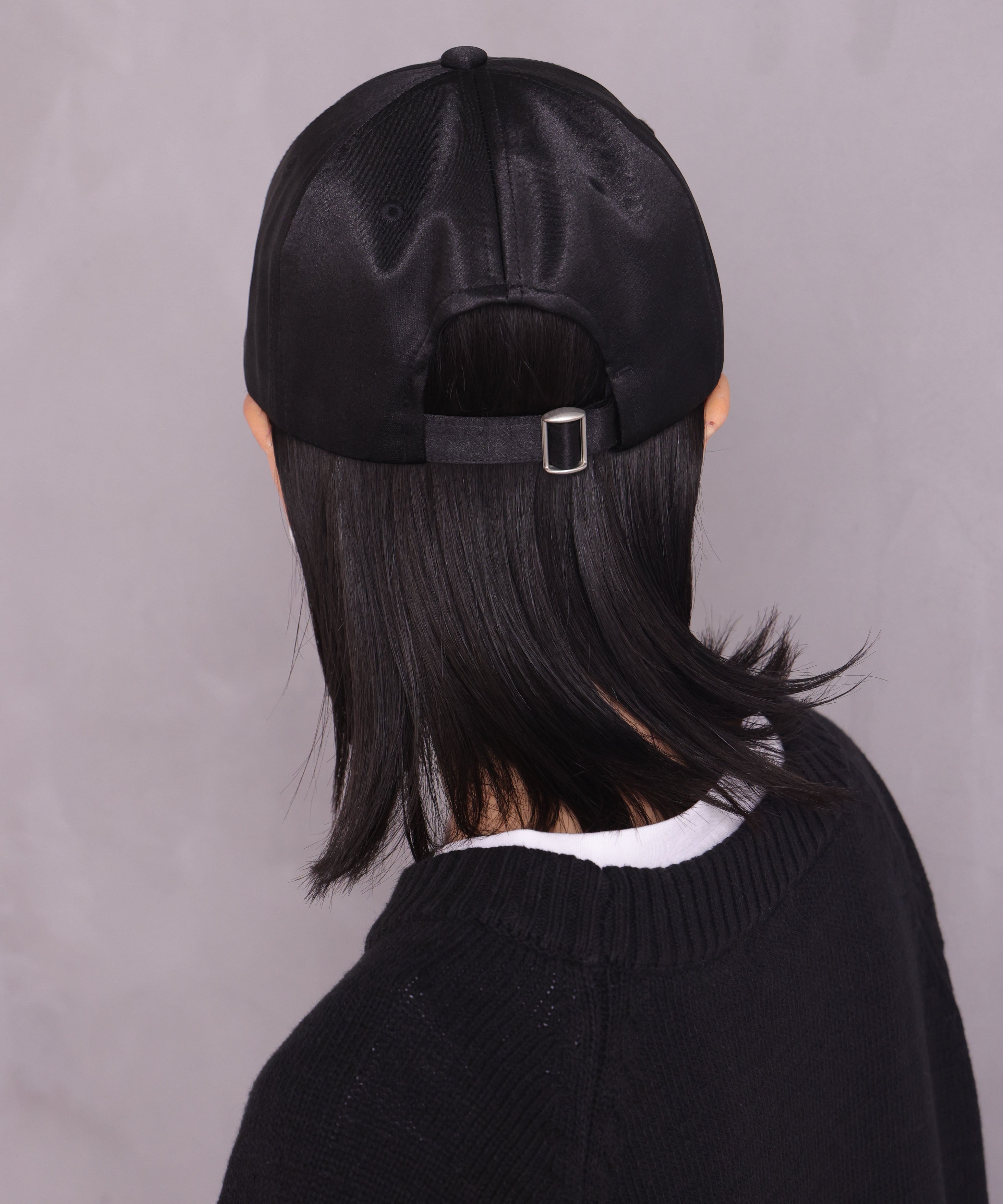 ONE'S TRUE Satin Cap