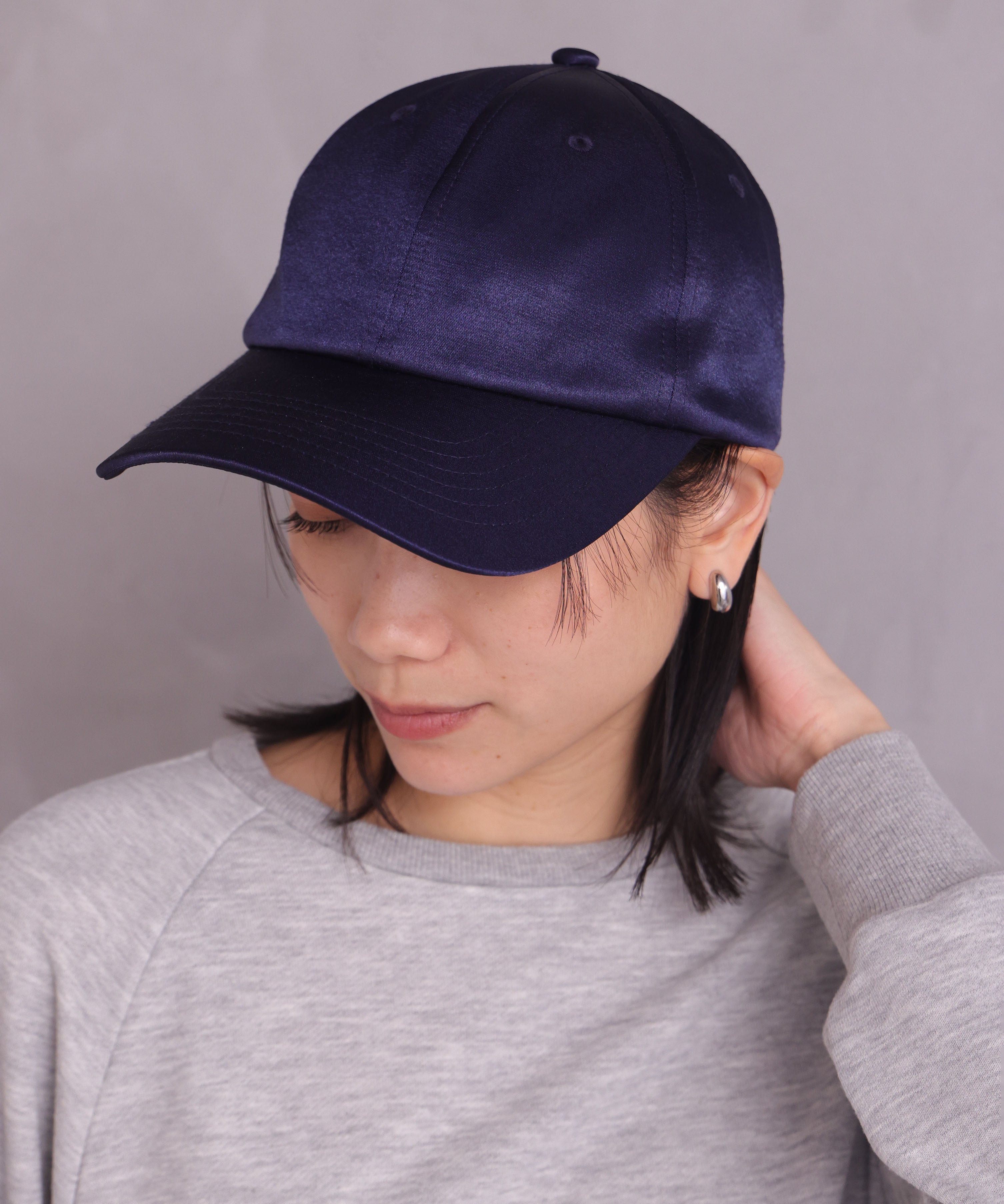 ONE'S TRUE Satin Cap