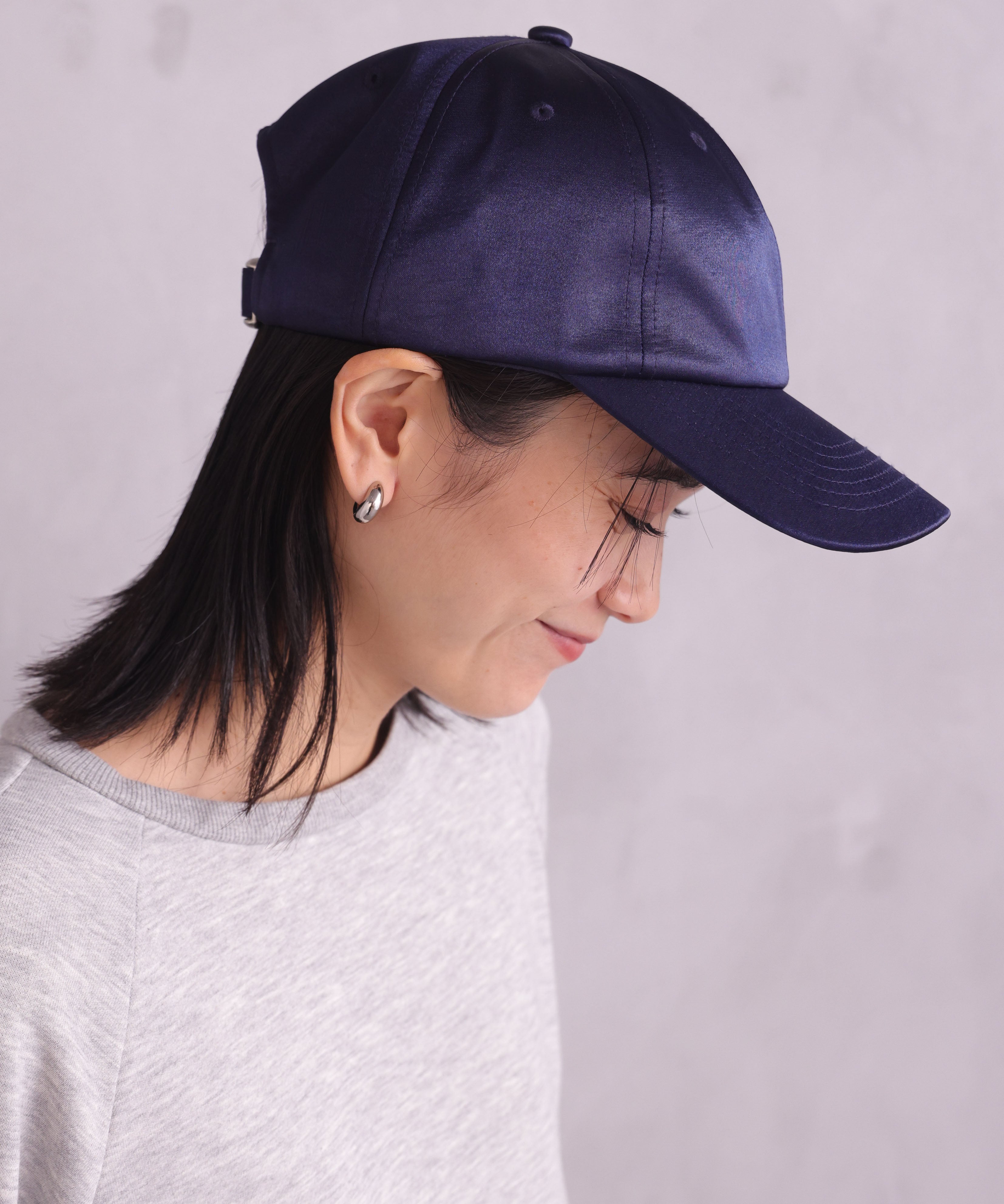 ONE'S TRUE Satin Cap