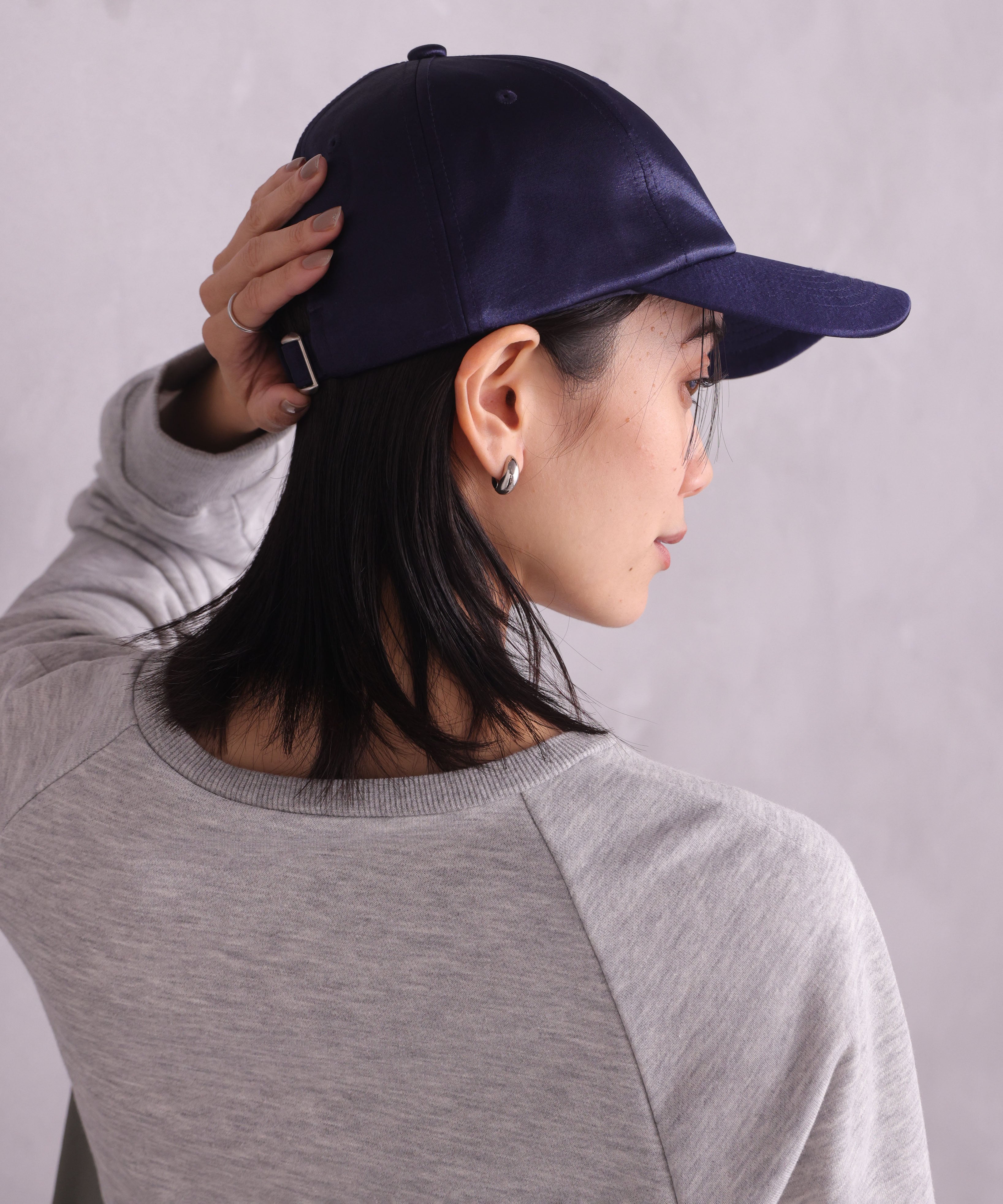 ONE'S TRUE Satin Cap