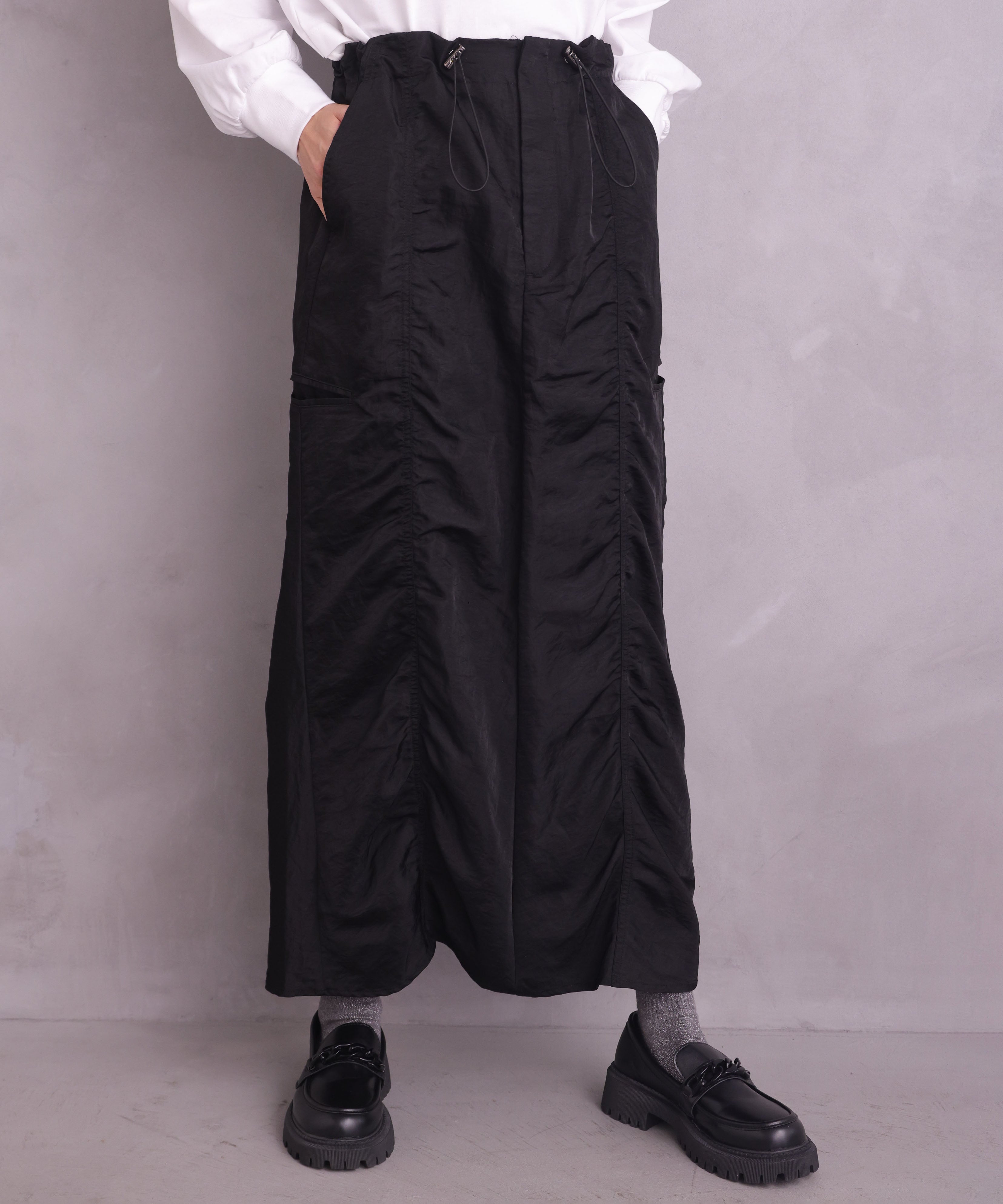 One's True Drawstring Skirt