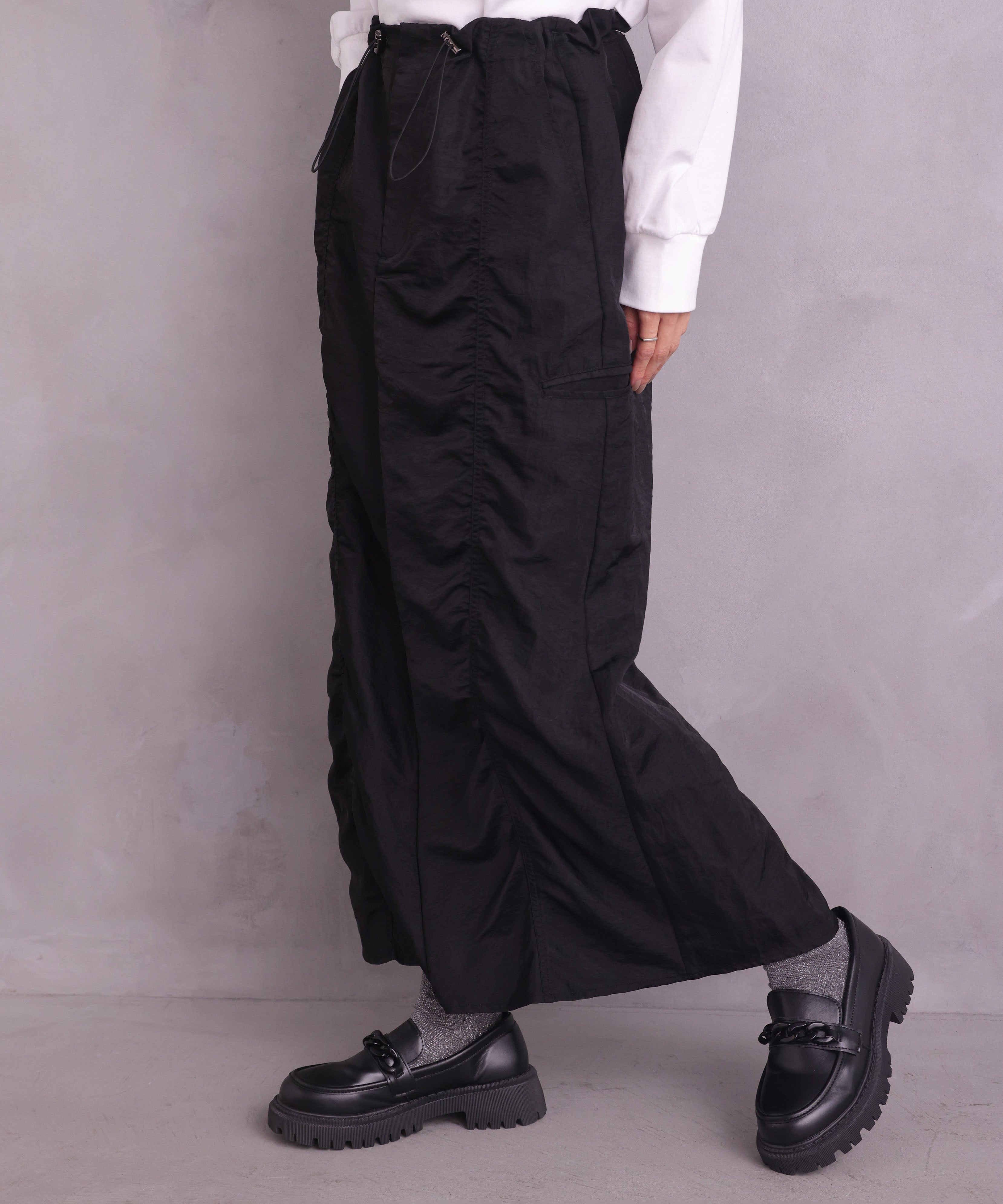 One's True Drawstring Skirt