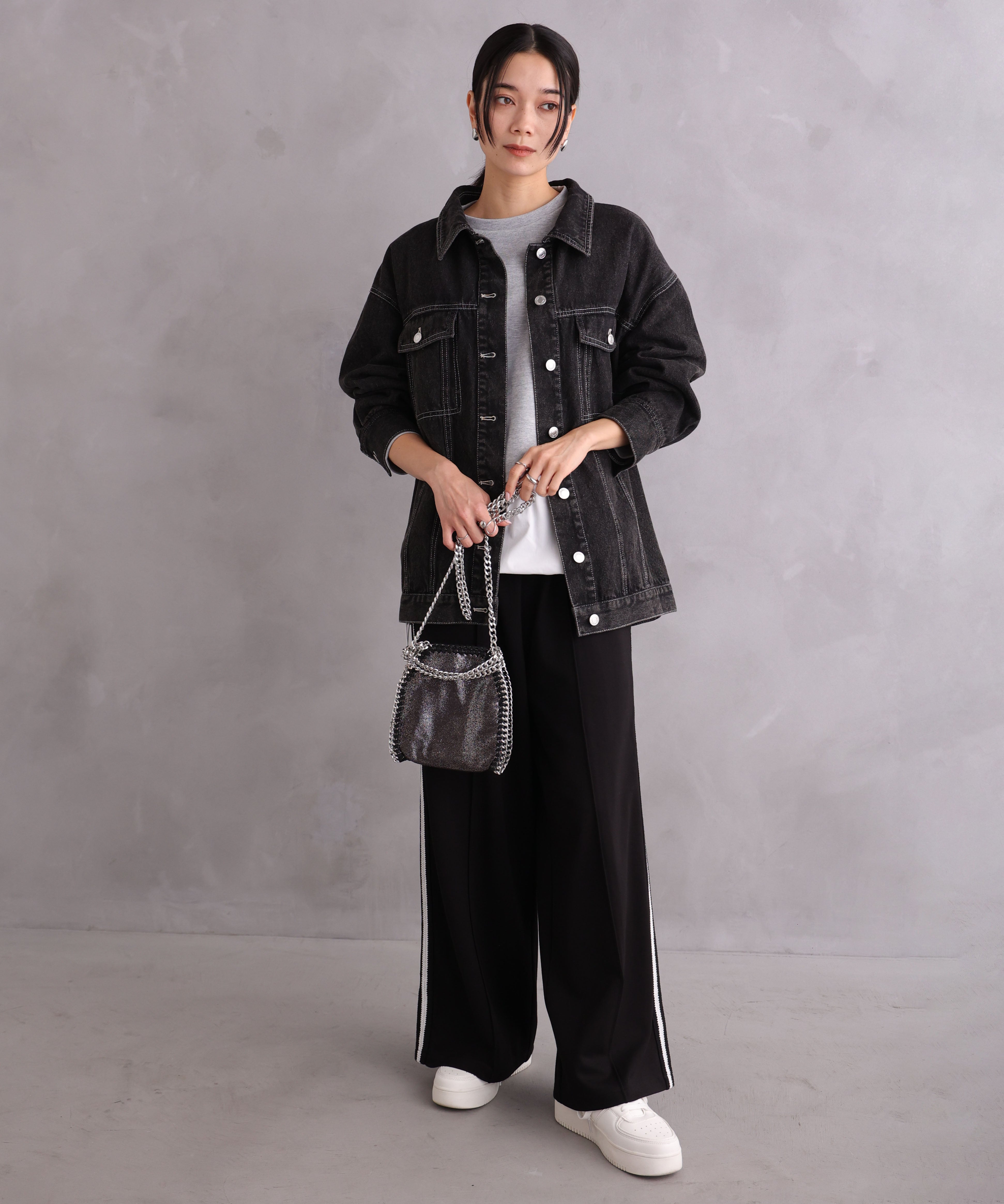 ONE'S TRUE Over Denim Jacket