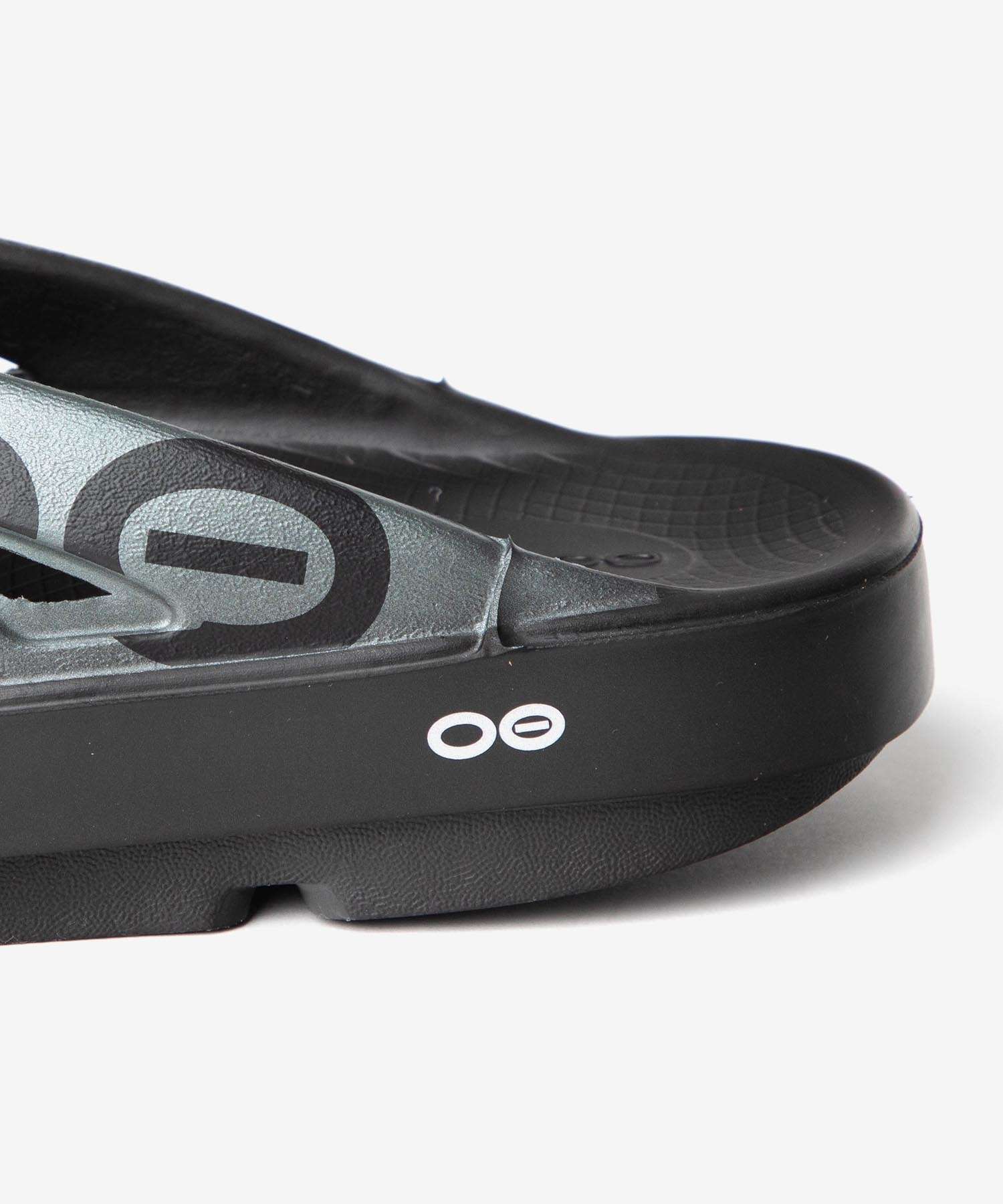 ウーフォス OOFOS ウーフォス OOFOS Thong Sandals トング サンダル OOriginal Sport ウーオリジナル スポーツ 1001 リカバリーサンダル （BLK×GP/ブラック×グラファイト） BLK×GP/ブラック×グラファイト