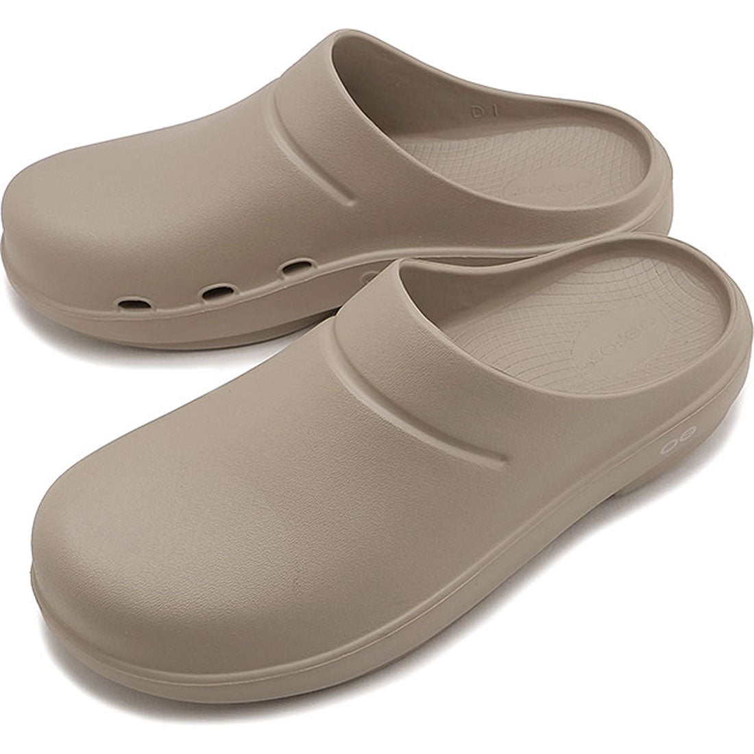 ウーフォス OOFOS OOcloog Nomad [2000090102252] （Nomad） Nomad