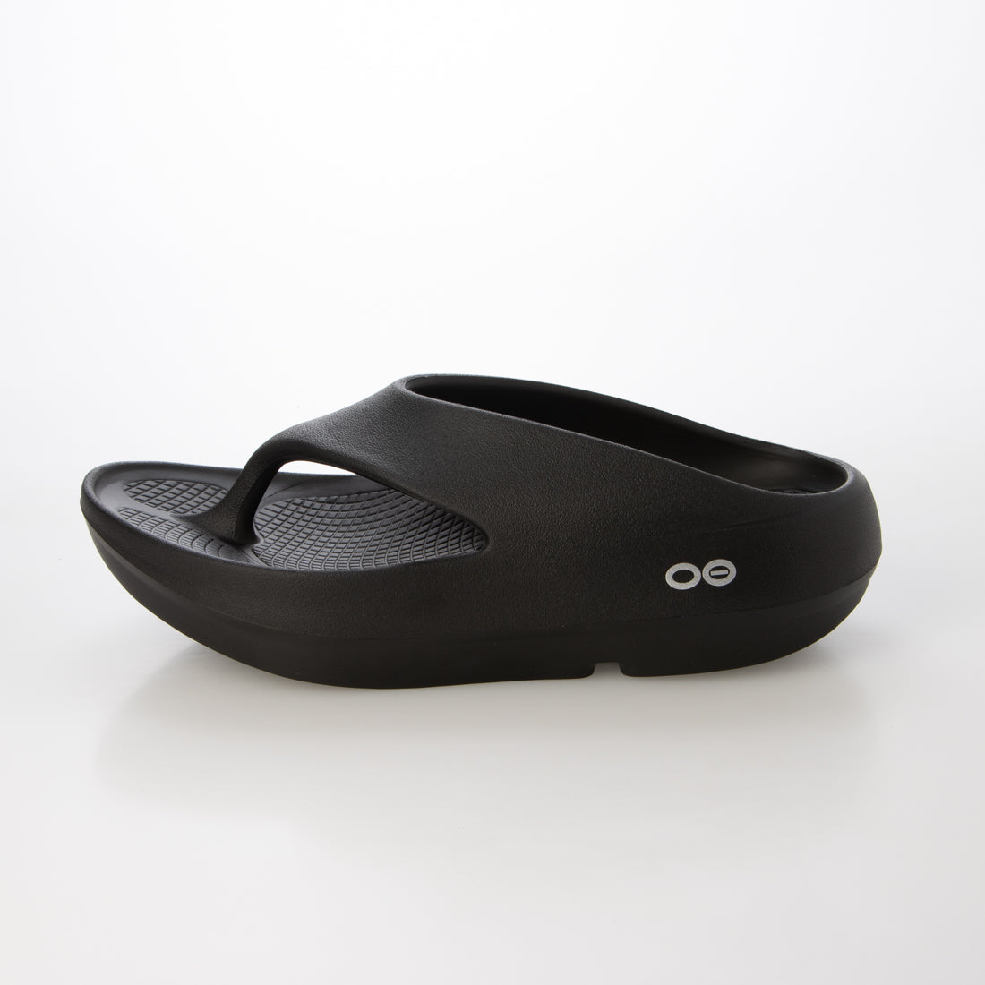 ウーフォス OOFOS OOriginal+ (ウーオリジナル プラス）トングサンダル リカバリーサンダル ユニセックス 厚底 衝撃吸収 正規品 （Black） Black