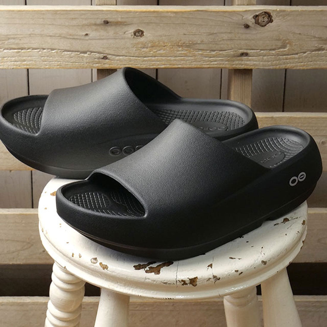 ウーフォス OOFOS OOahh+ Black [2001110050261] （Black） Black