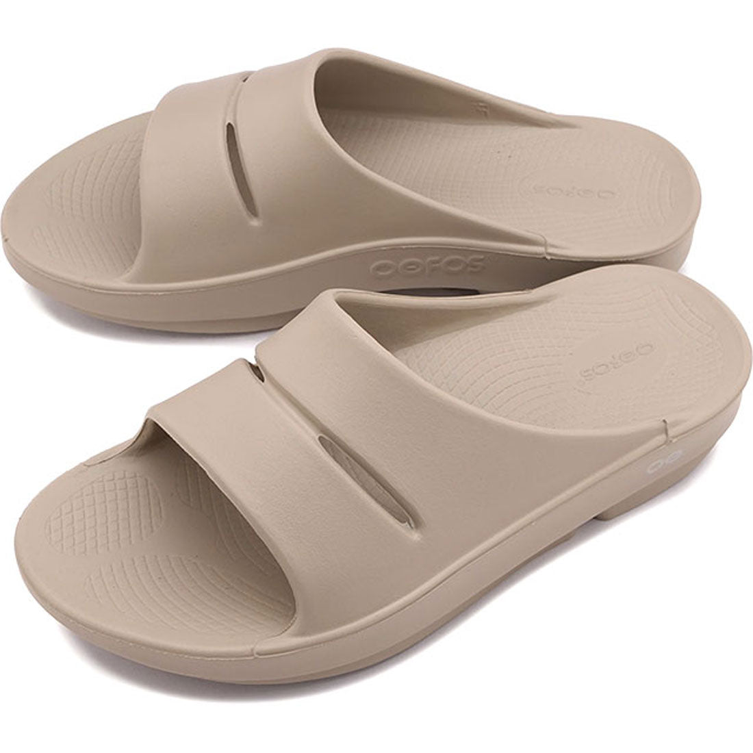 ウーフォス OOFOS OOahh Nomad [2000020102222 FW22]