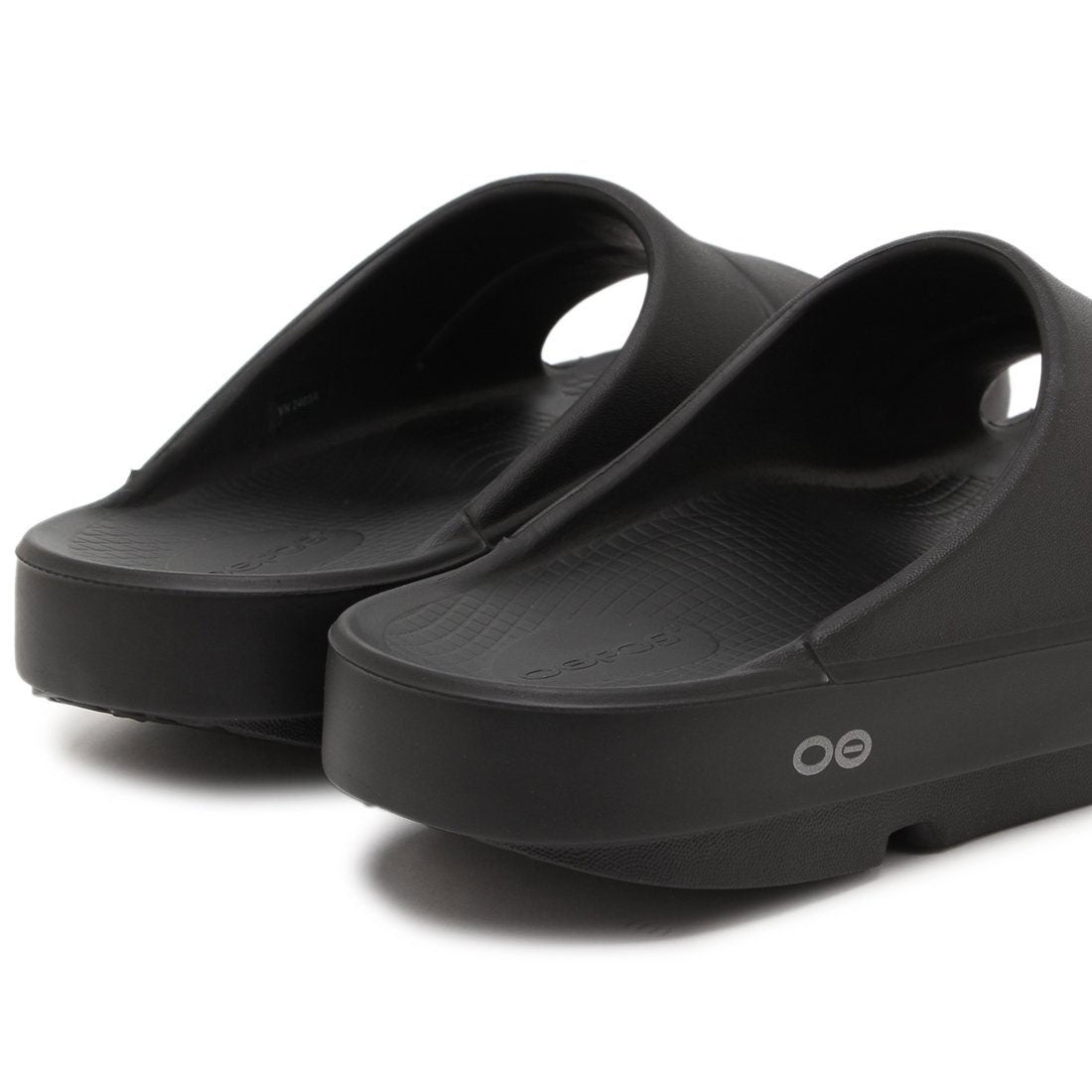 ウーフォス OOFOS サンダル ミュール ウーアースライド リカバリーサンダル ブラック メンズ レディース OOFOS OOAHH SLIDE BLK