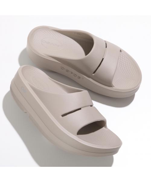 ウーフォス OOFOS OOFOS リカバリーサンダル OOMEGA OOAHH 1110 厚底 （NOMAD/ベージュ） NOMAD/ベージュ