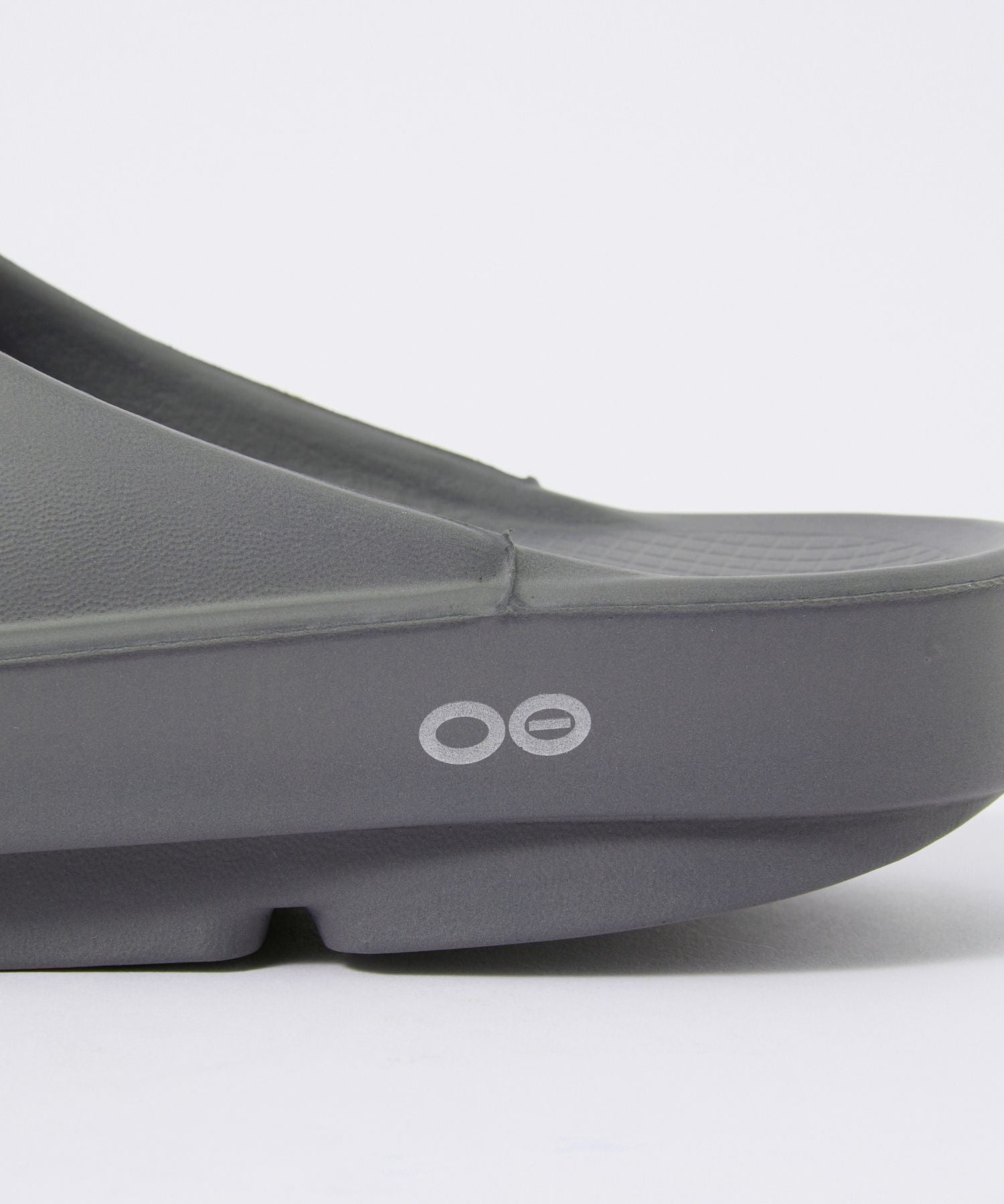 ウーフォス OOFOS THE AFTER RUN Ooahh サンダル ウーアー リカバリーサンダル メンズ レディース