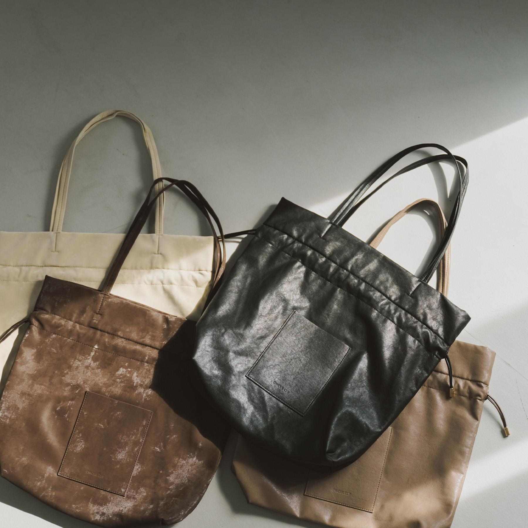 オペーク ドット クリップ OPAQUE.CLIP 【A4サイズ対応】ソフト合皮巾着ドローストリングトートバッグ （ライトベージュ(151)） ライトベージュ(151)