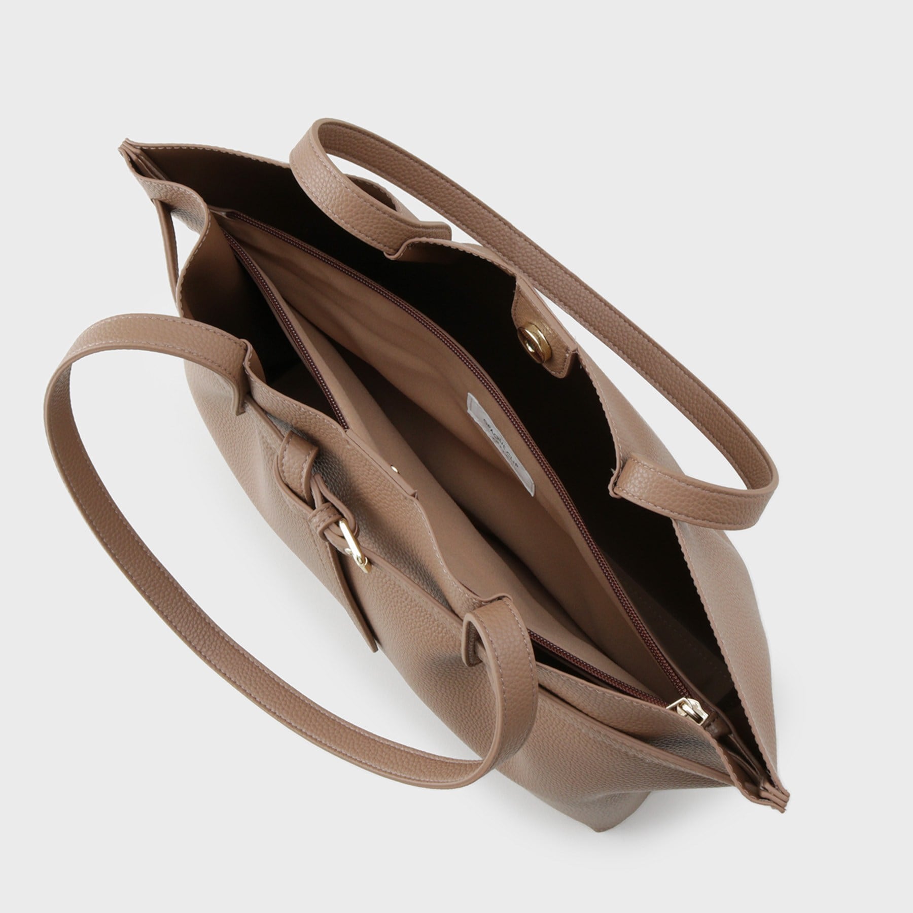 オペーク ドット クリップ OPAQUE.CLIP ベルトデザイン軽量シュリンク合皮A4トート （ブラウン(043)） ブラウン(043)