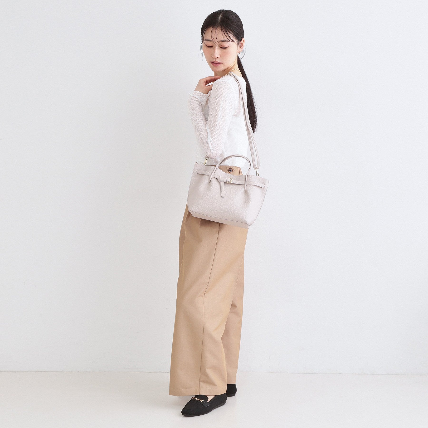 オペーク ドット クリップ OPAQUE.CLIP ベルトデザイン軽量シュリンク合皮ミドル （ブラック(019)） ブラック(019)