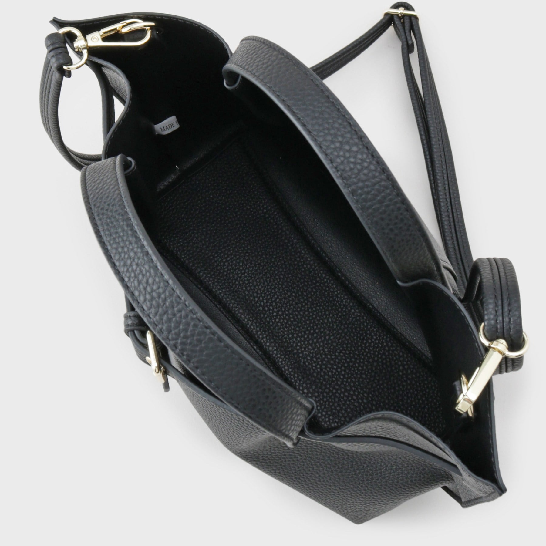 オペーク ドット クリップ OPAQUE.CLIP ベルトデザイン軽量シュリンク合皮ミドル （ブラック(019)） ブラック(019)