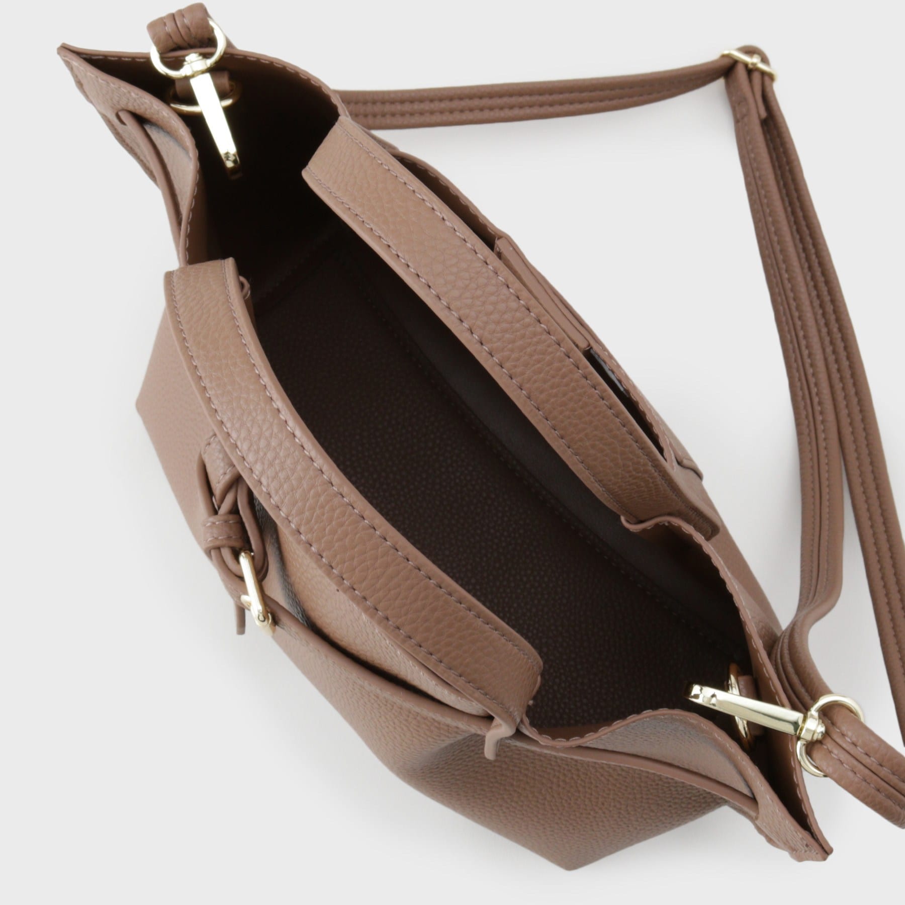 オペーク ドット クリップ OPAQUE.CLIP ベルトデザイン軽量シュリンク合皮ミドル （ブラック(019)） ブラック(019)