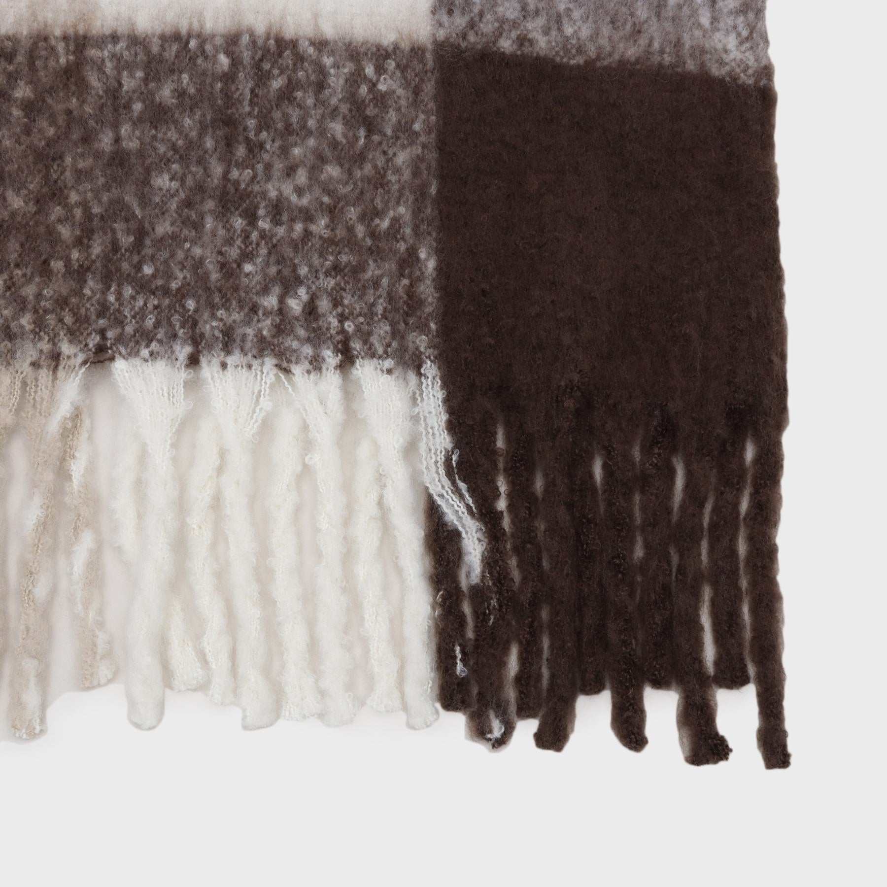 オペーク ドット クリップ OPAQUE.CLIP マルチカラーチェックボリュームストール （レッド(863)） レッド(863)