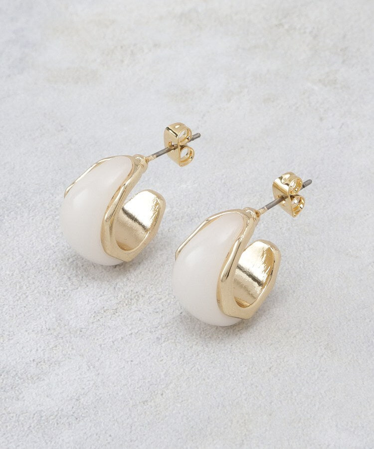 オペーク ドット クリップ OPAQUE.CLIP エポ乳白カラーピアス （ブラウン(043)） ブラウン(043)